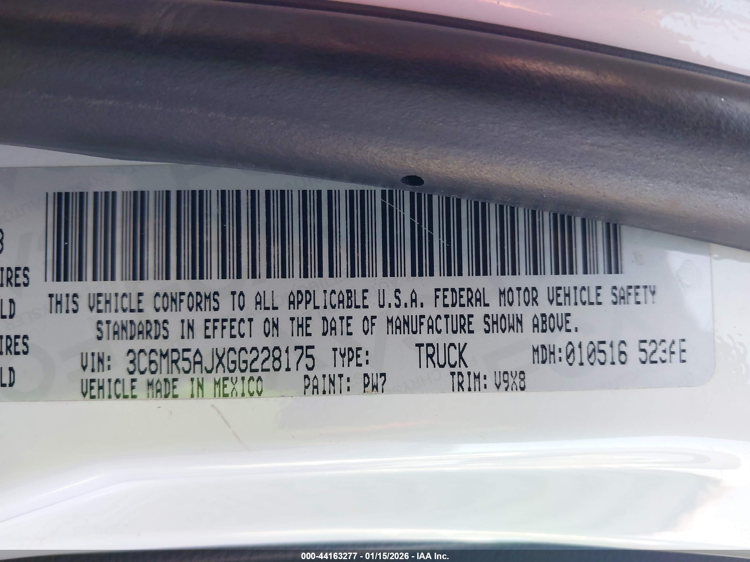 RAM 2500 image 9