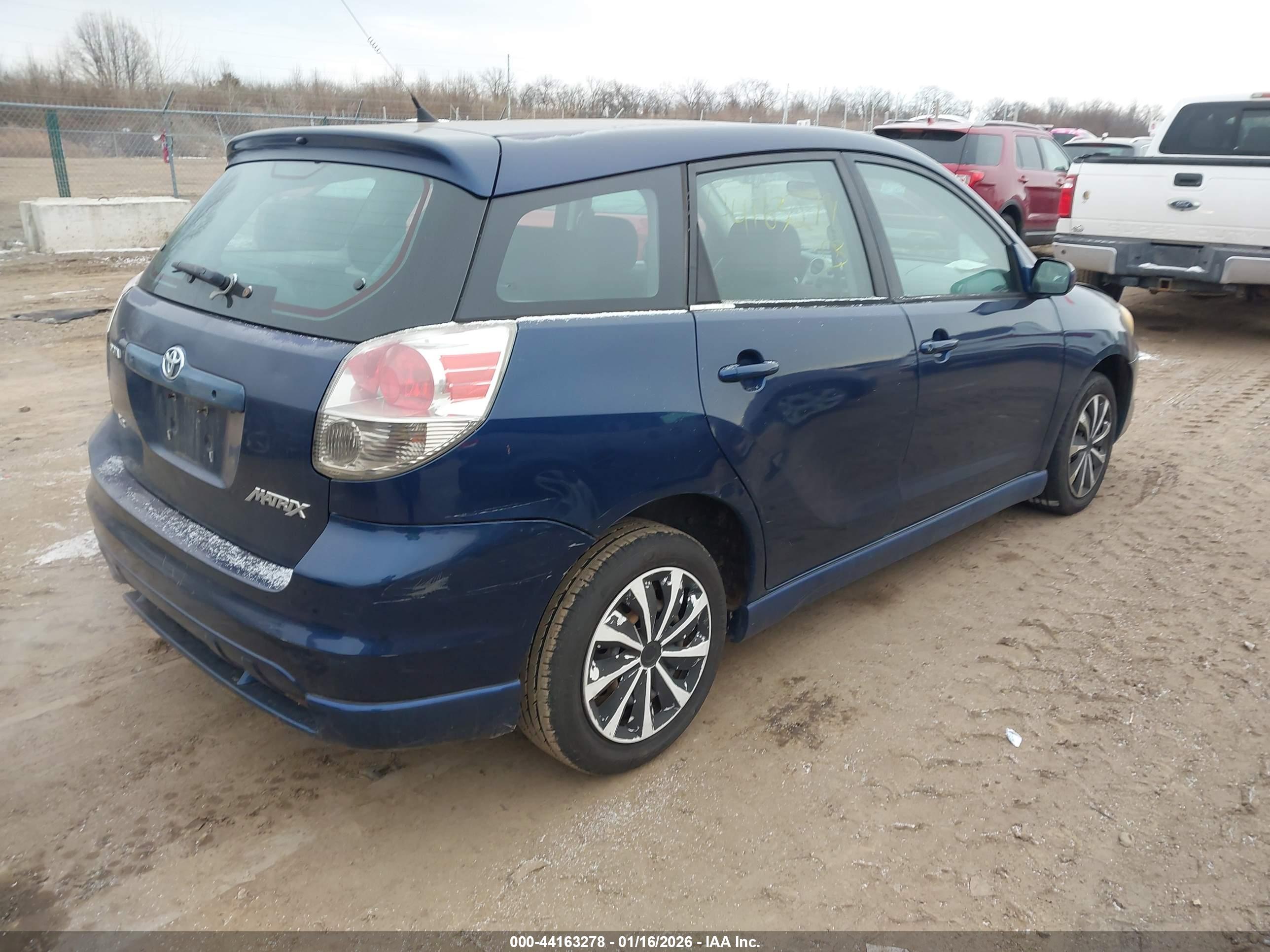 TOYOTA MATRIX image 4