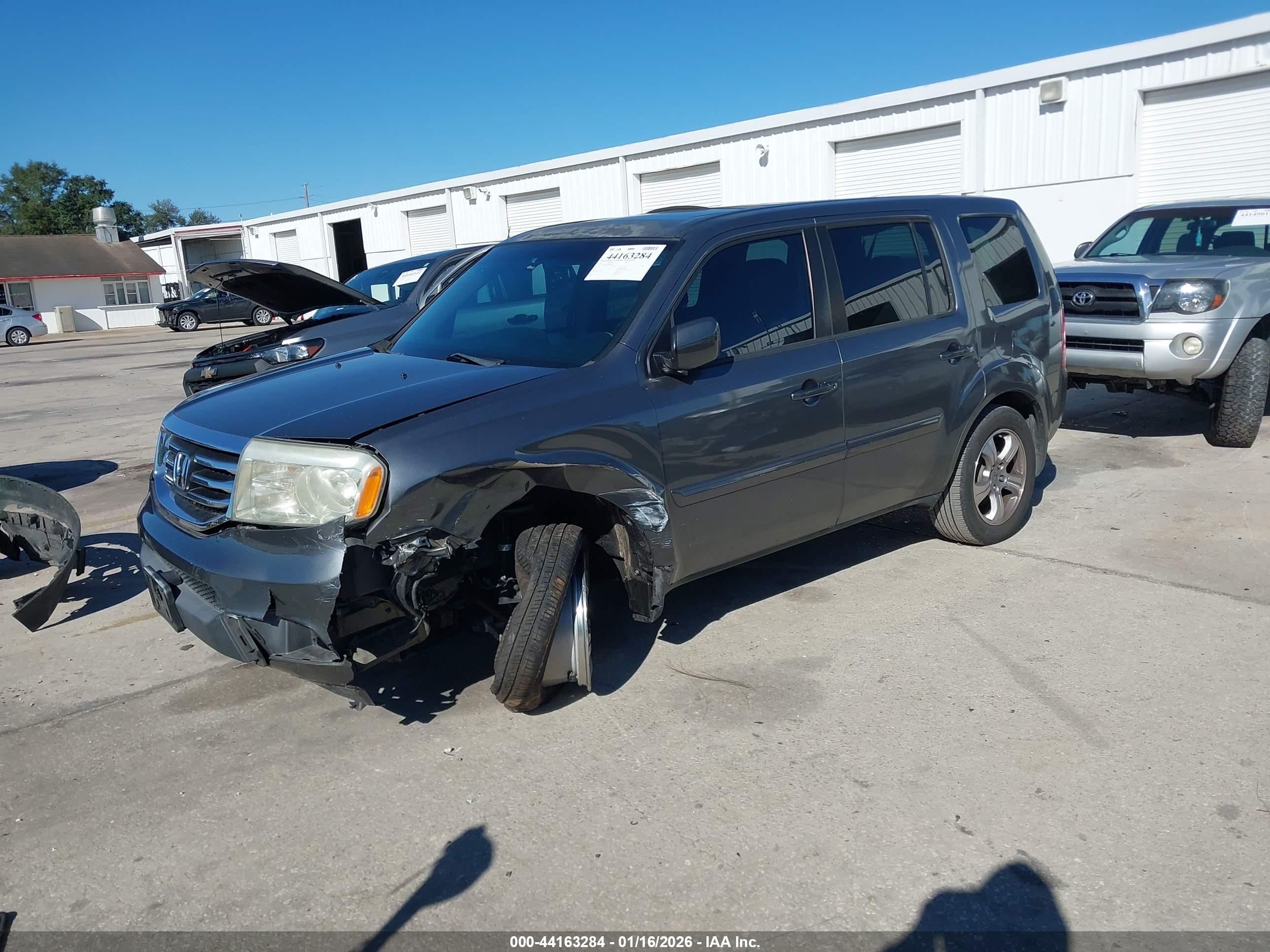 HONDA PILOT image 2