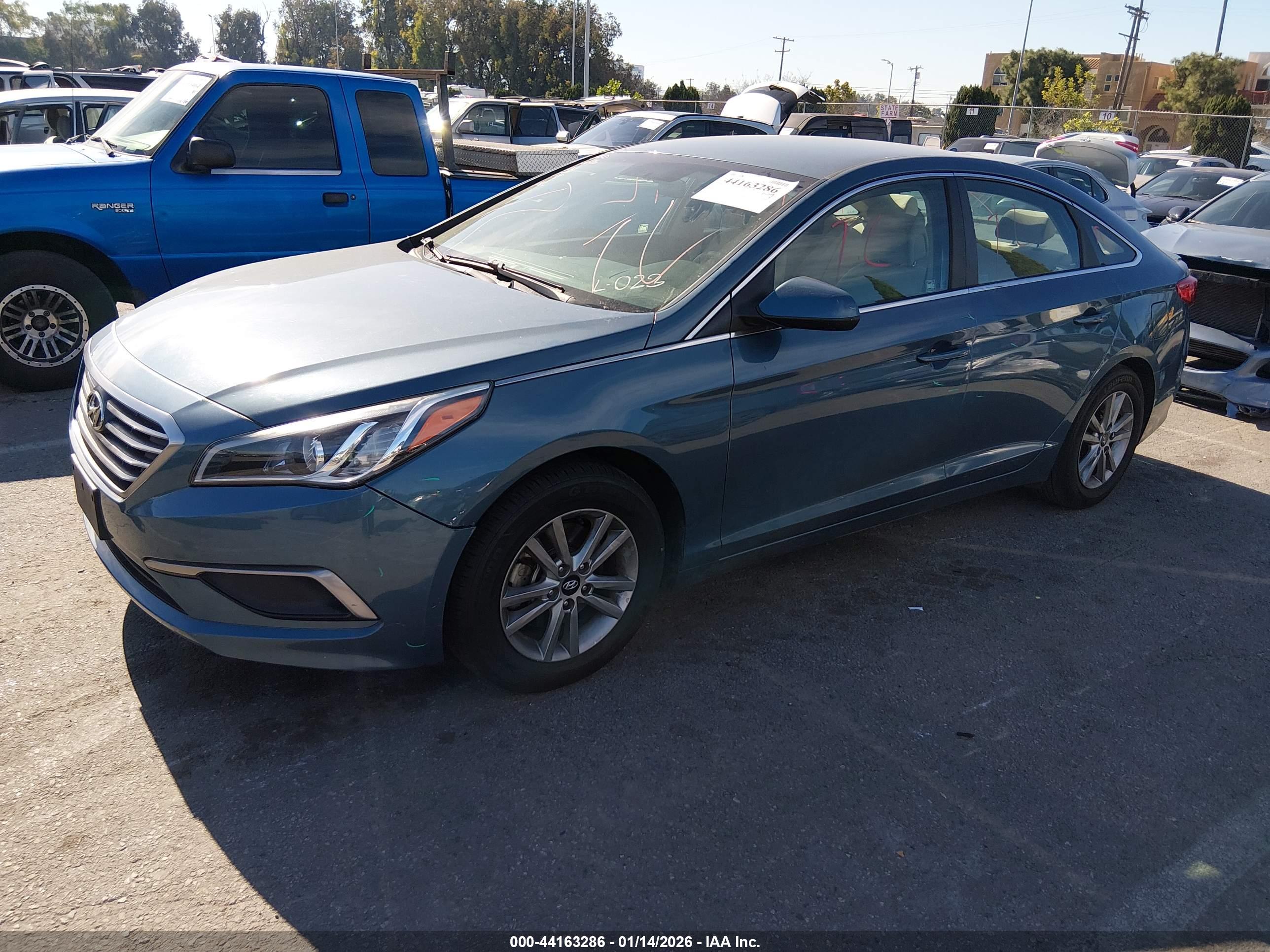 HYUNDAI SONATA image 2