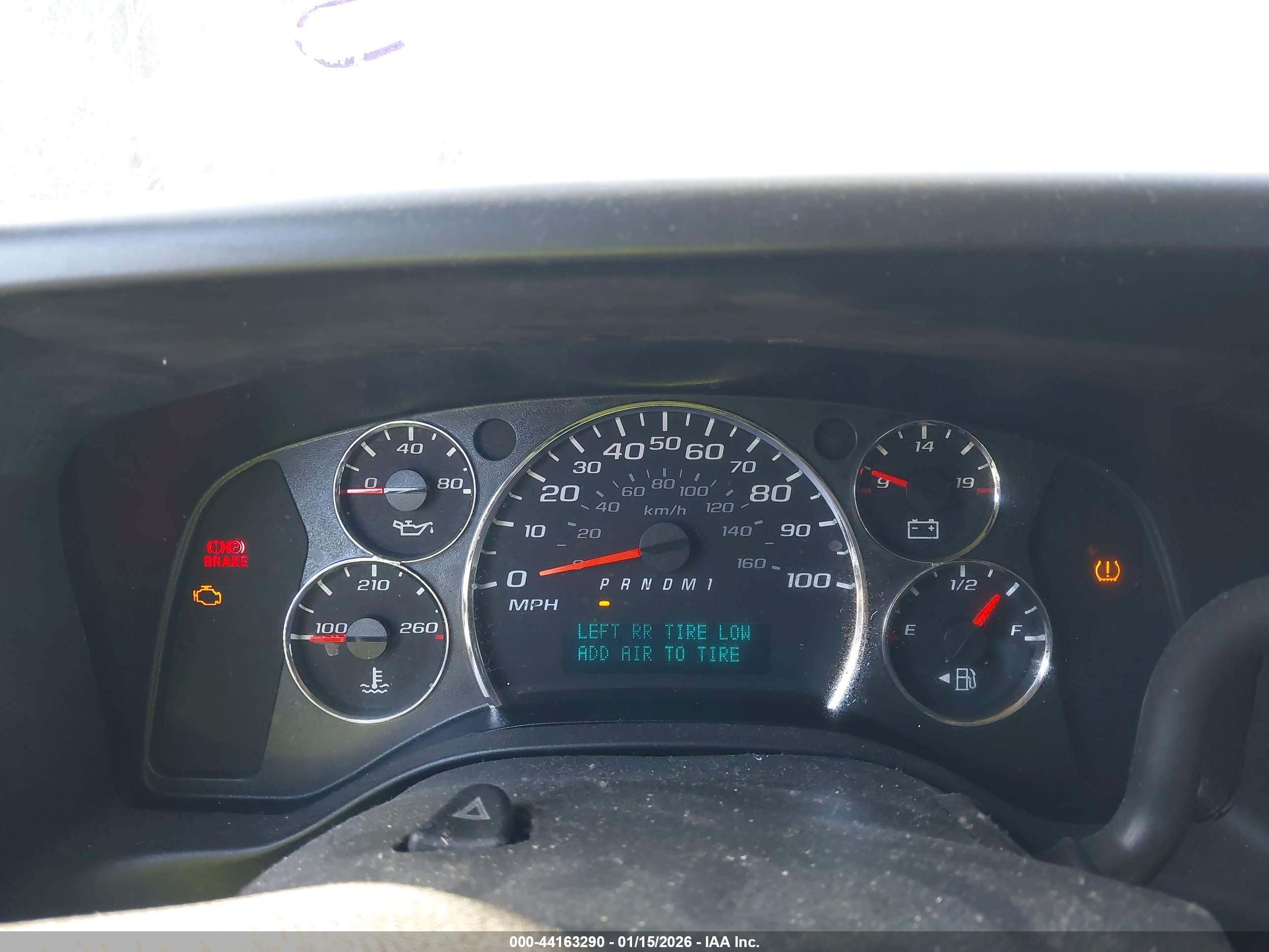 CHEVROLET EXPRESS image 7