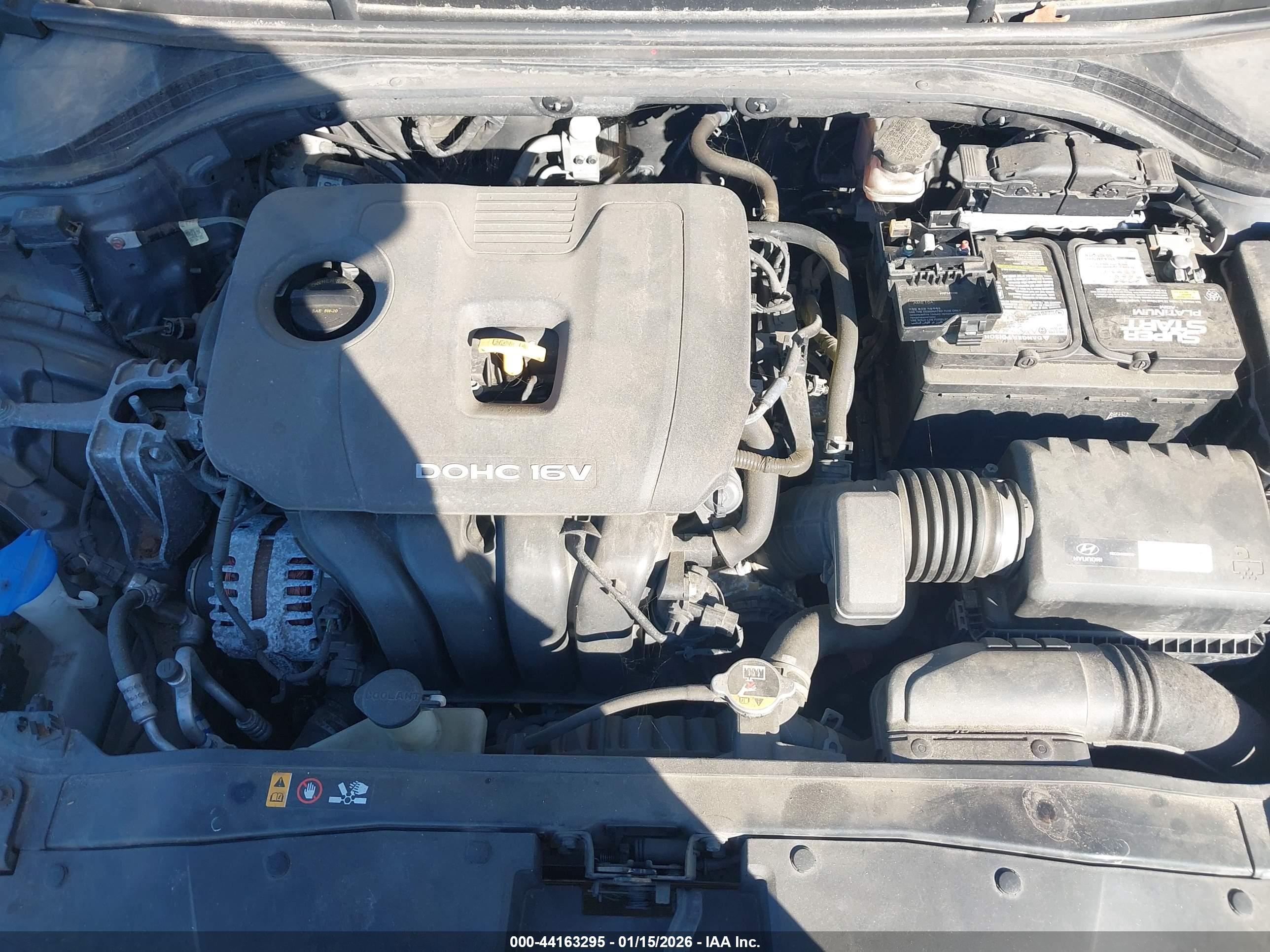 HYUNDAI ELANTRA image 10