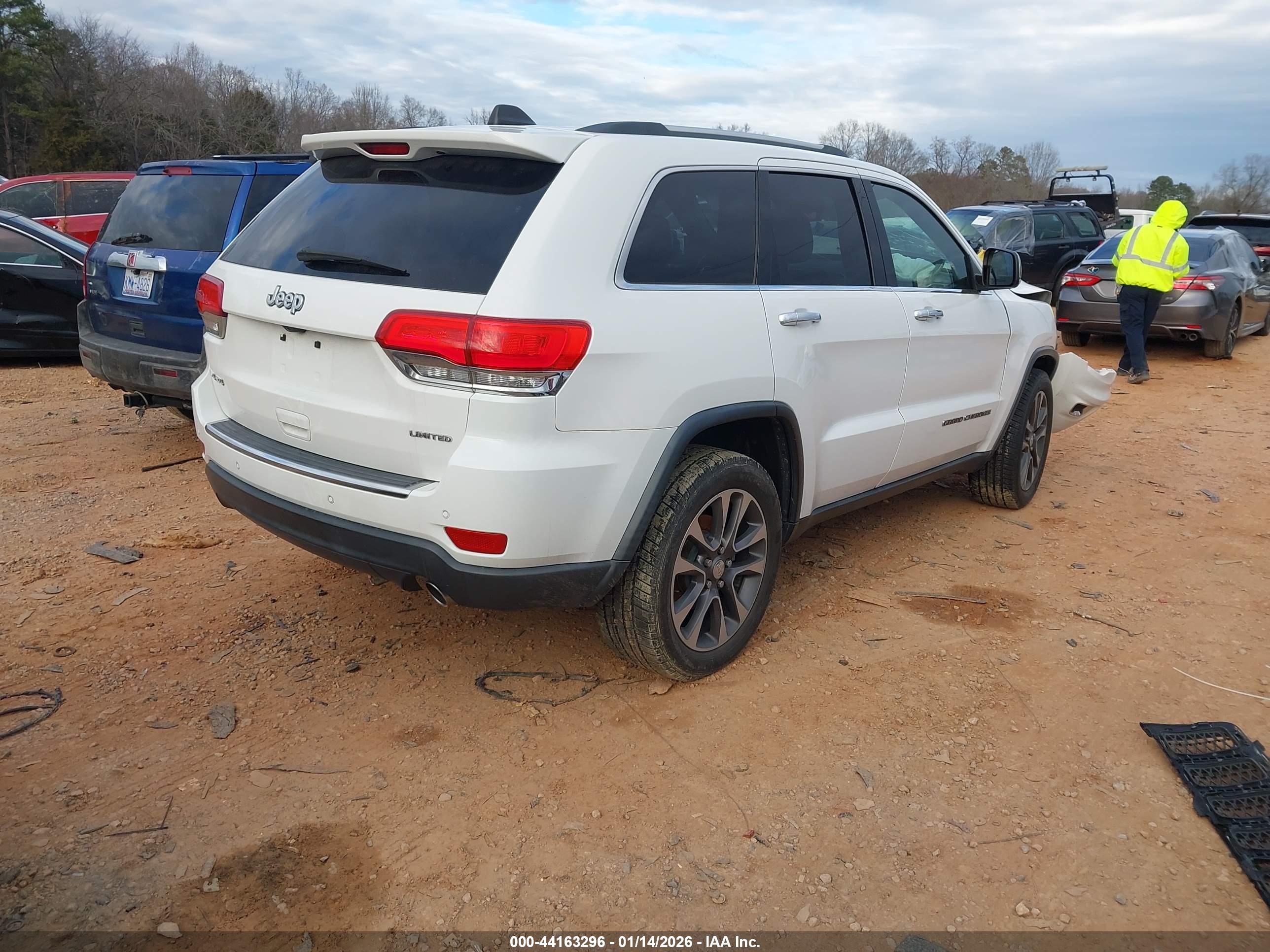JEEP GRAND image 4