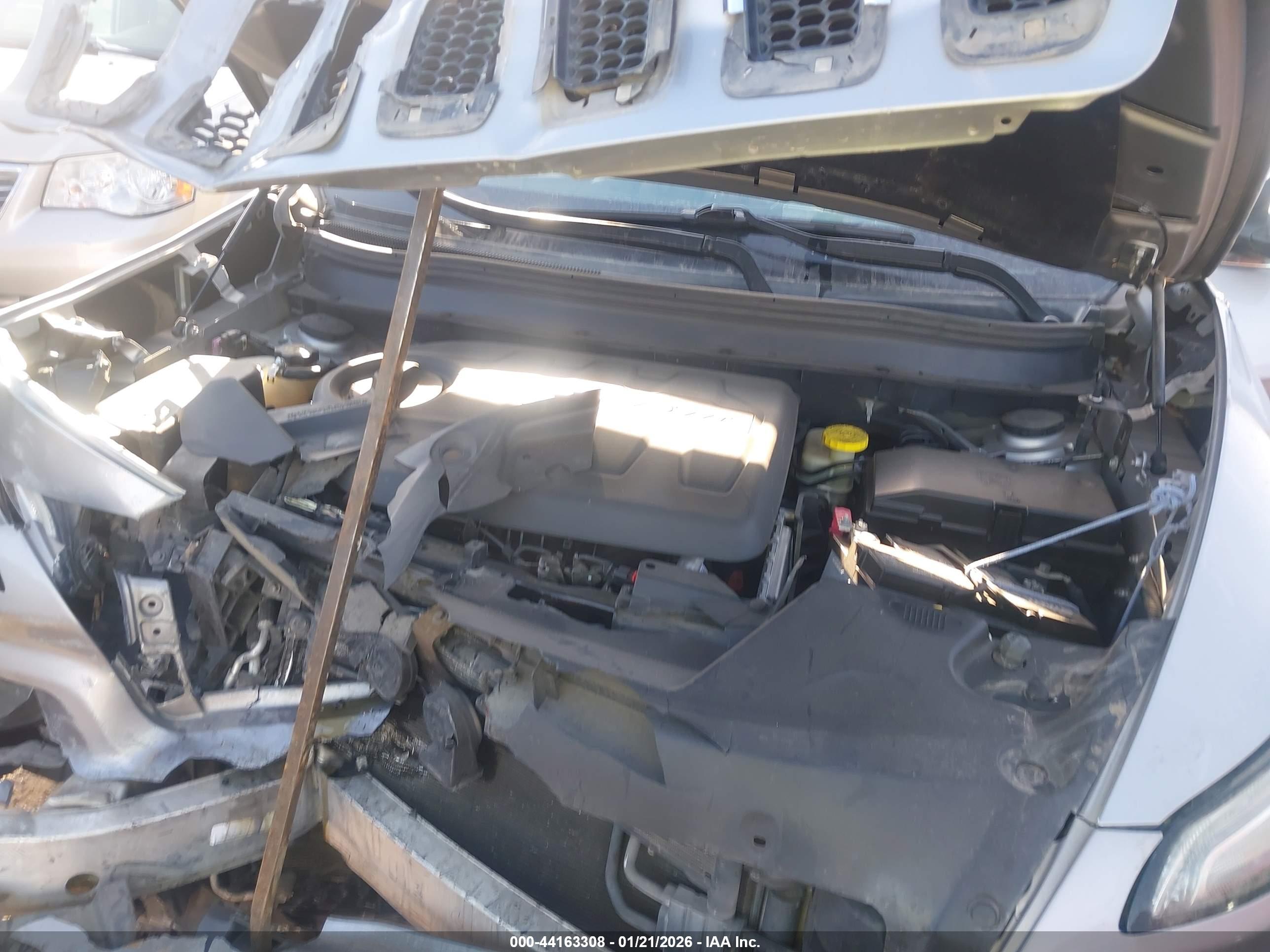 JEEP CHEROKEE image 10