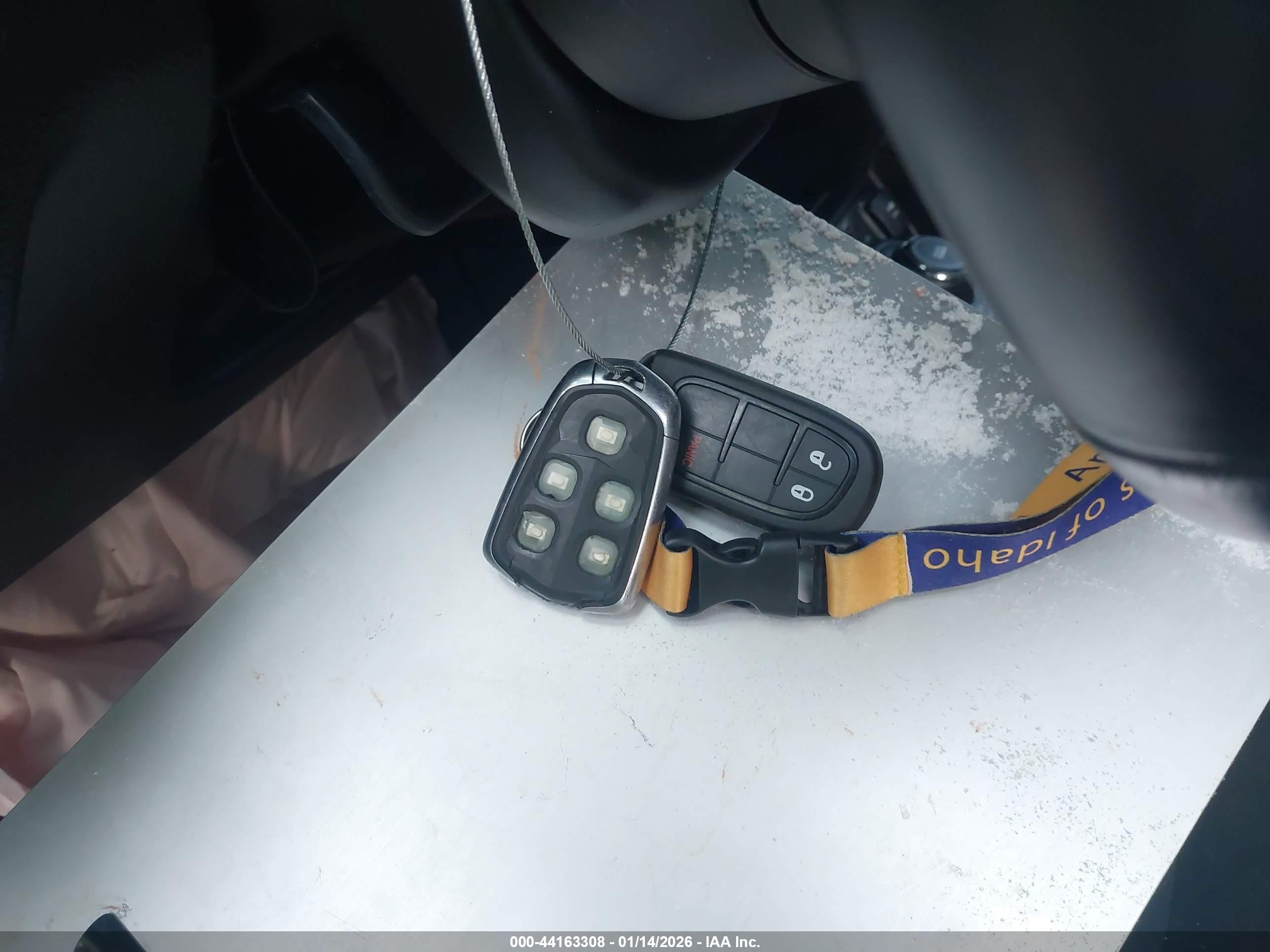 JEEP CHEROKEE image 11