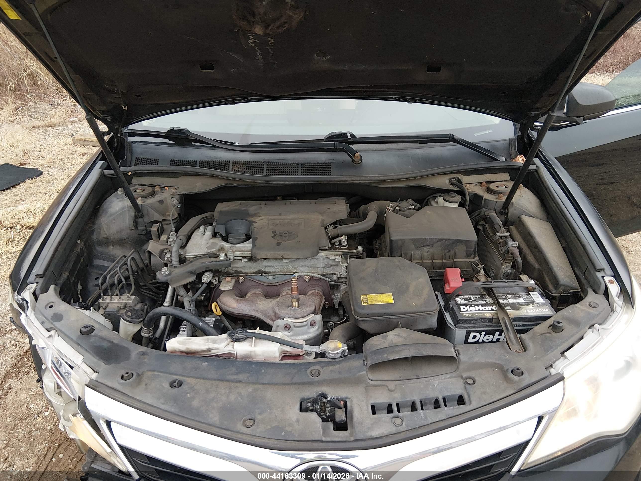 TOYOTA CAMRY image 10