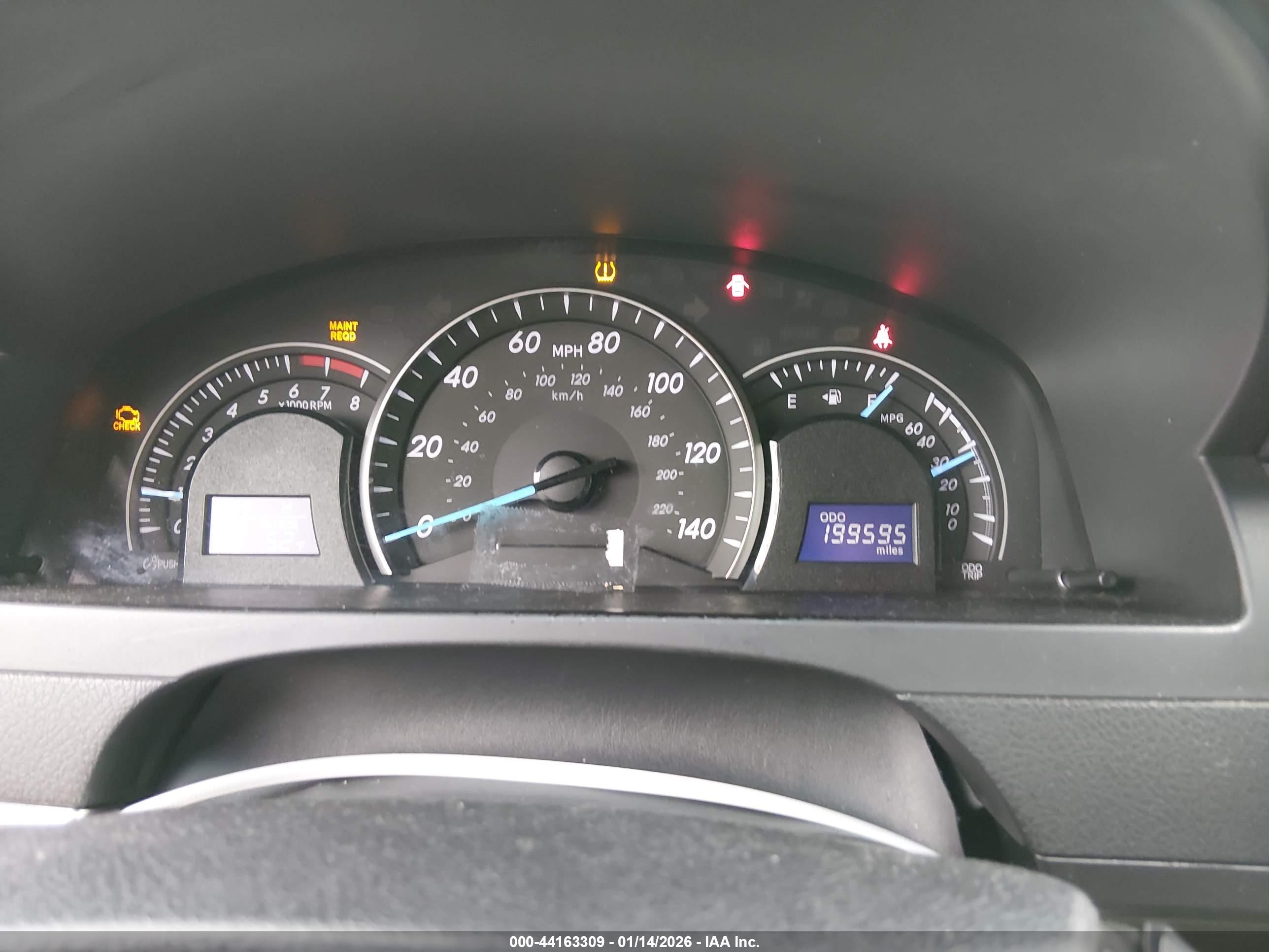 TOYOTA CAMRY image 7