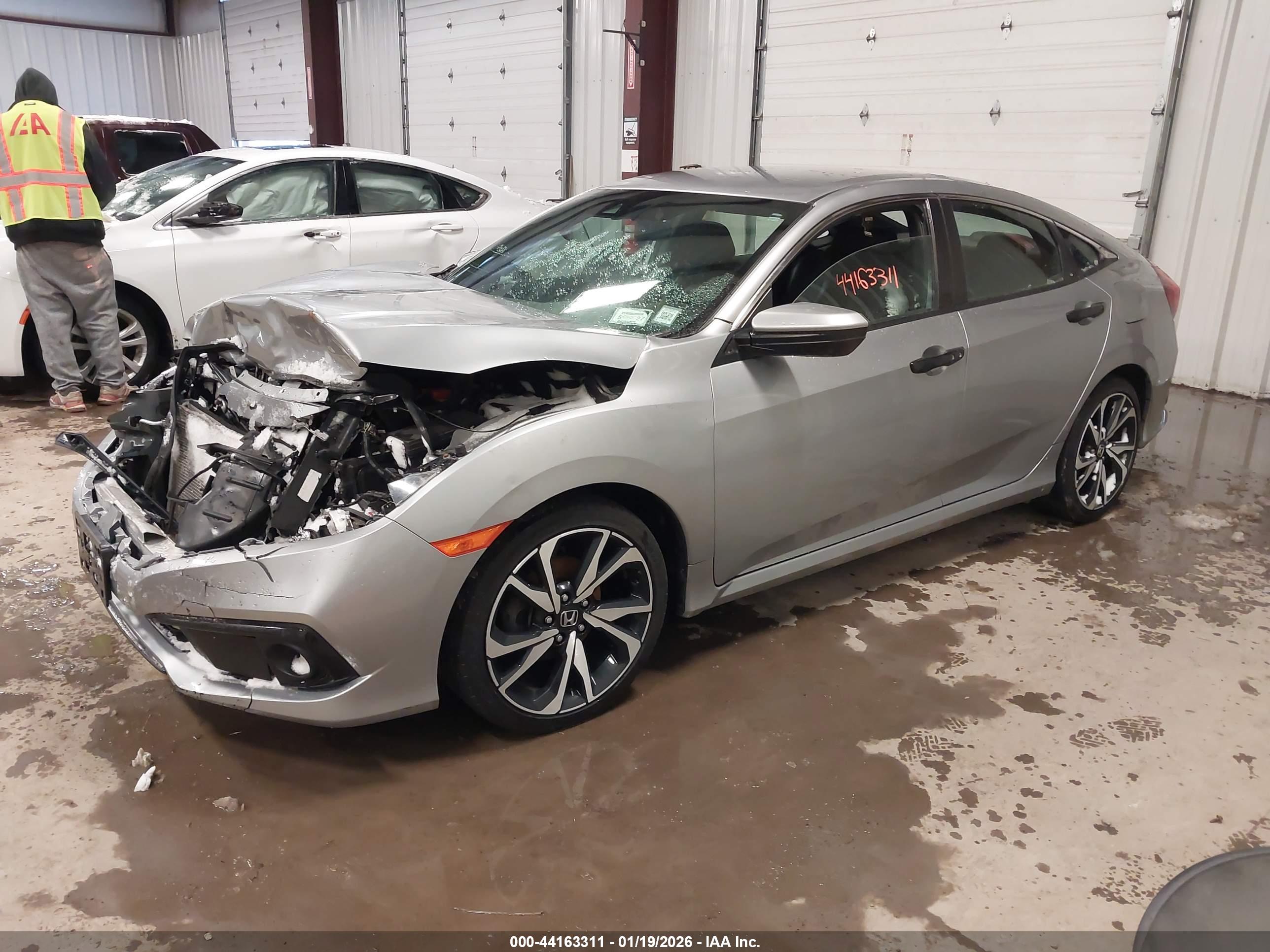 HONDA CIVIC image 2
