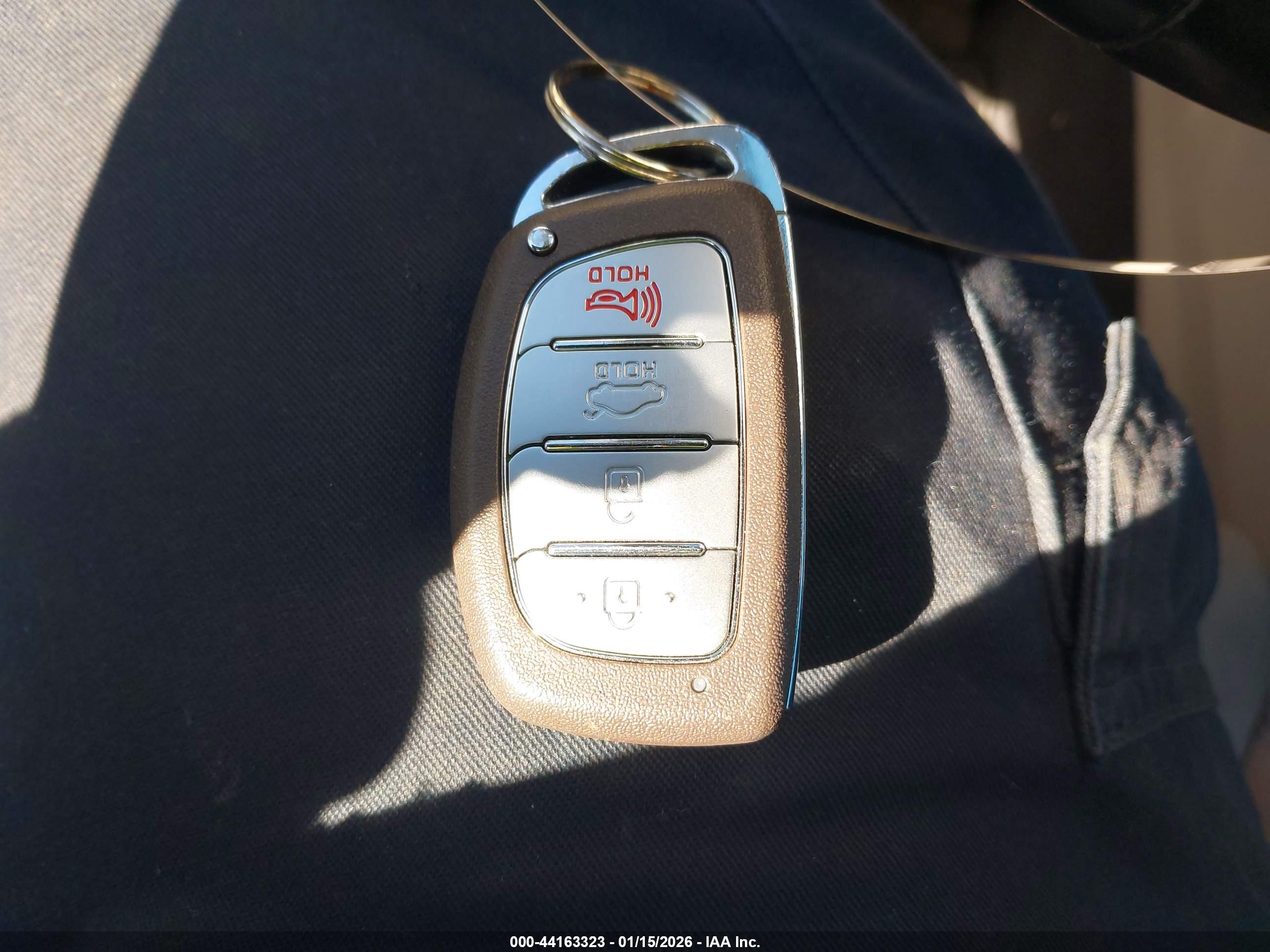 HYUNDAI SONATA image 11