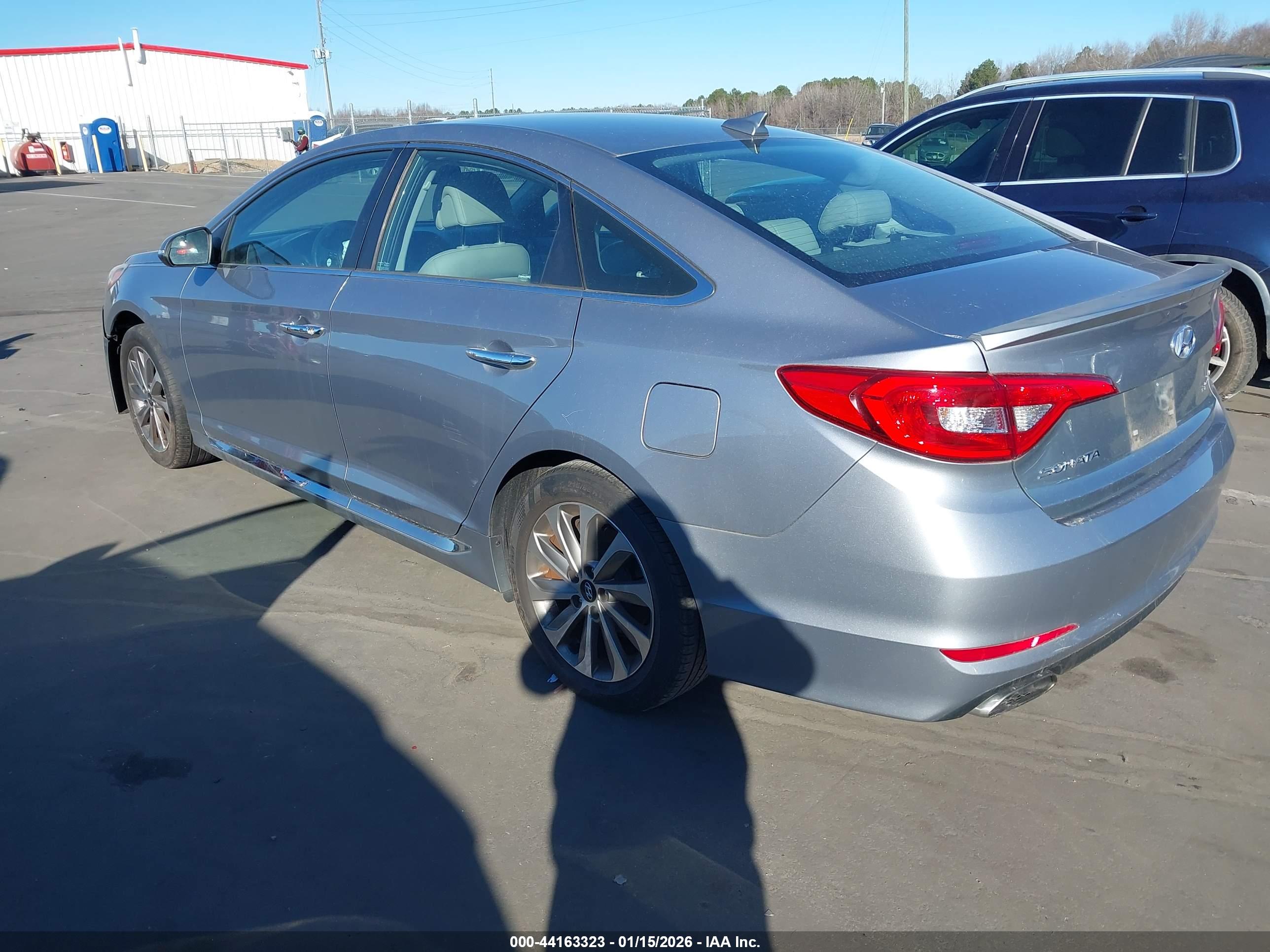 HYUNDAI SONATA image 3