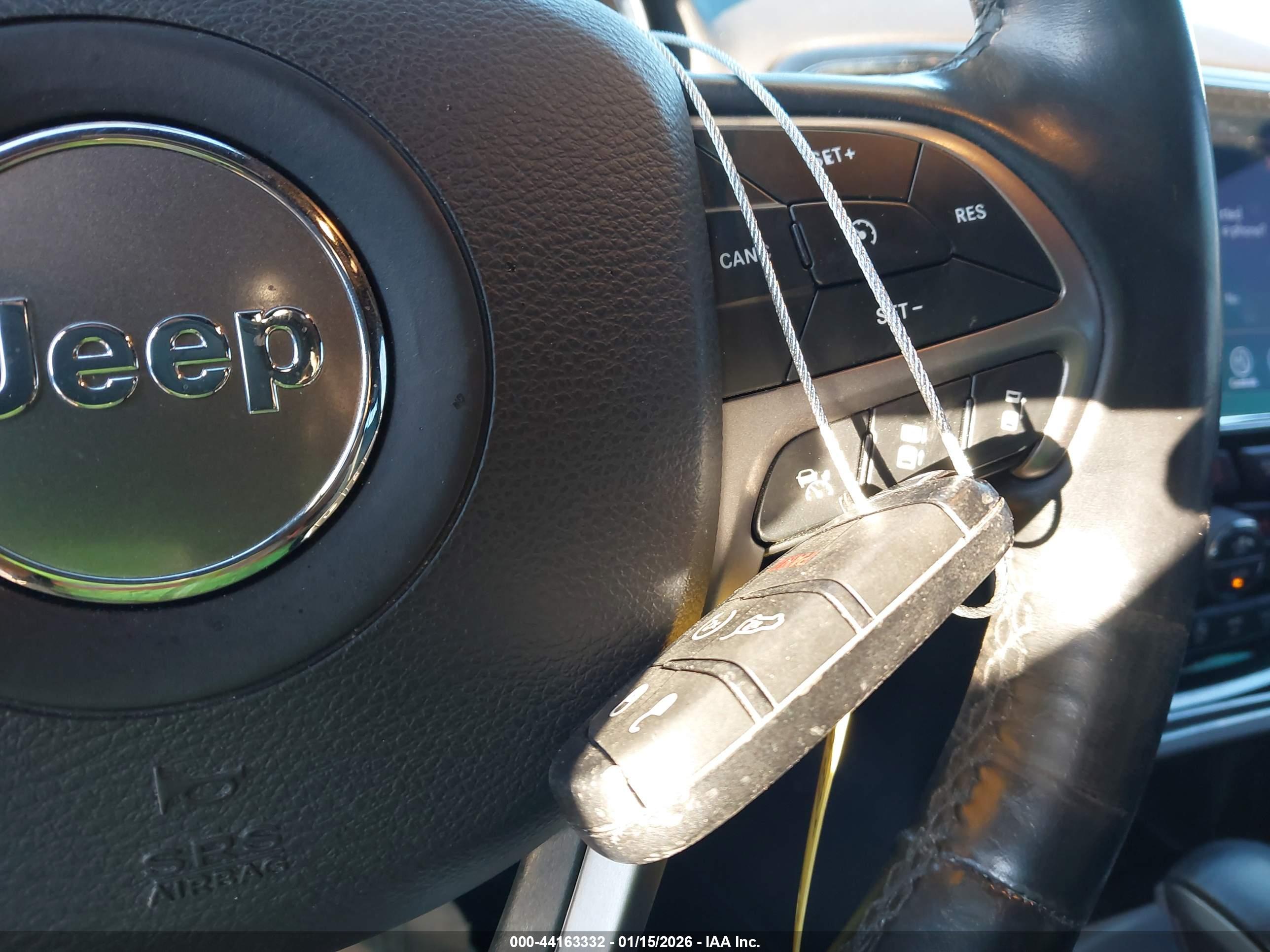 JEEP GRAND image 11