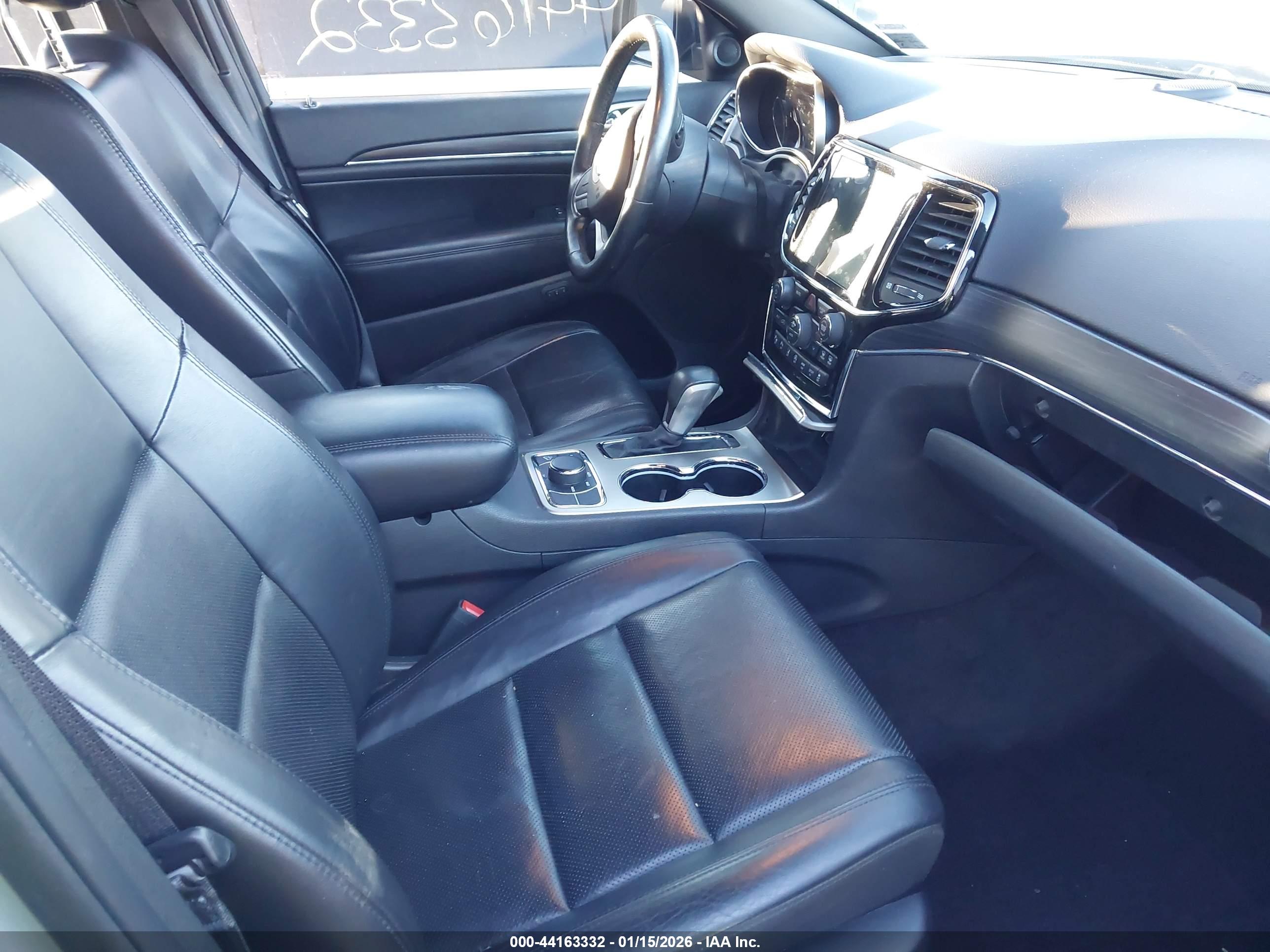 JEEP GRAND image 5