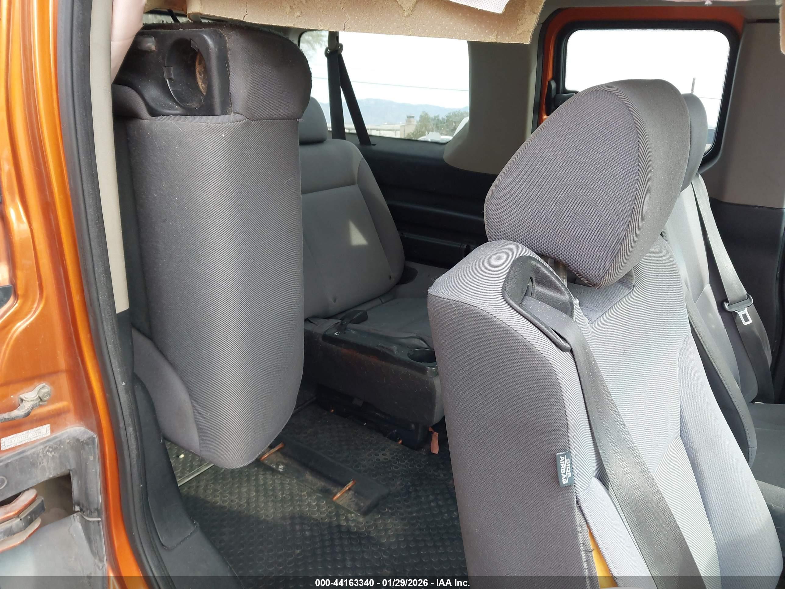 HONDA ELEMENT image 8