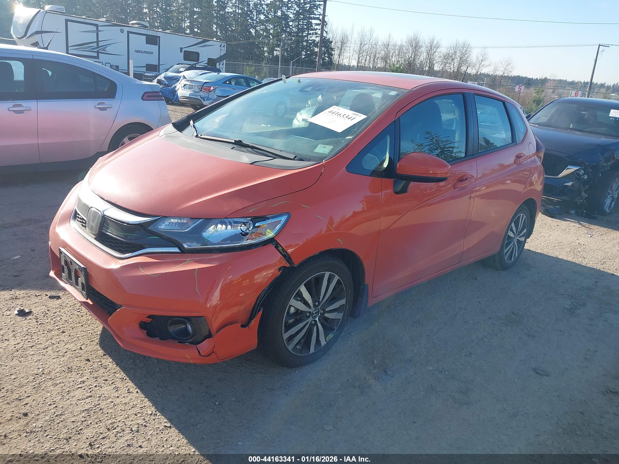 HONDA FIT image 2