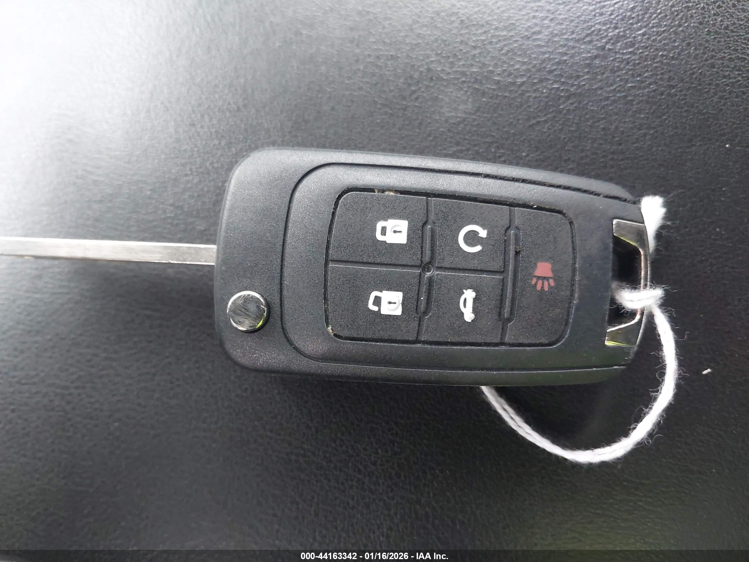GMC TERRAIN image 11