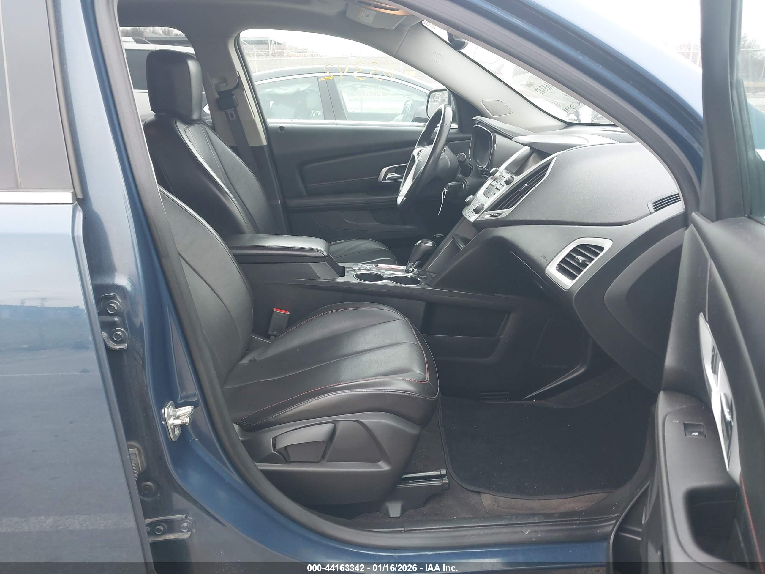 GMC TERRAIN image 5