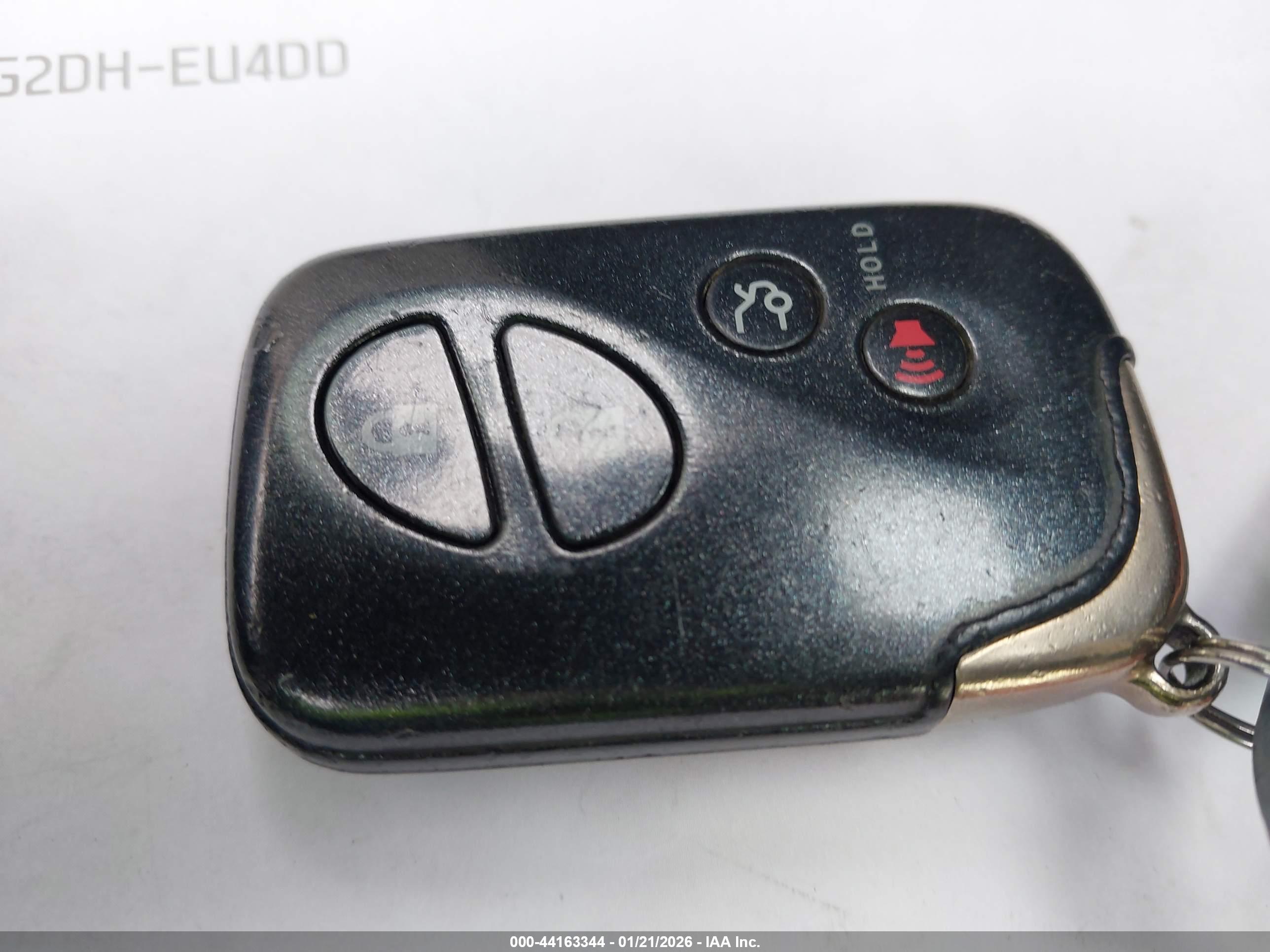 LEXUS ES image 11