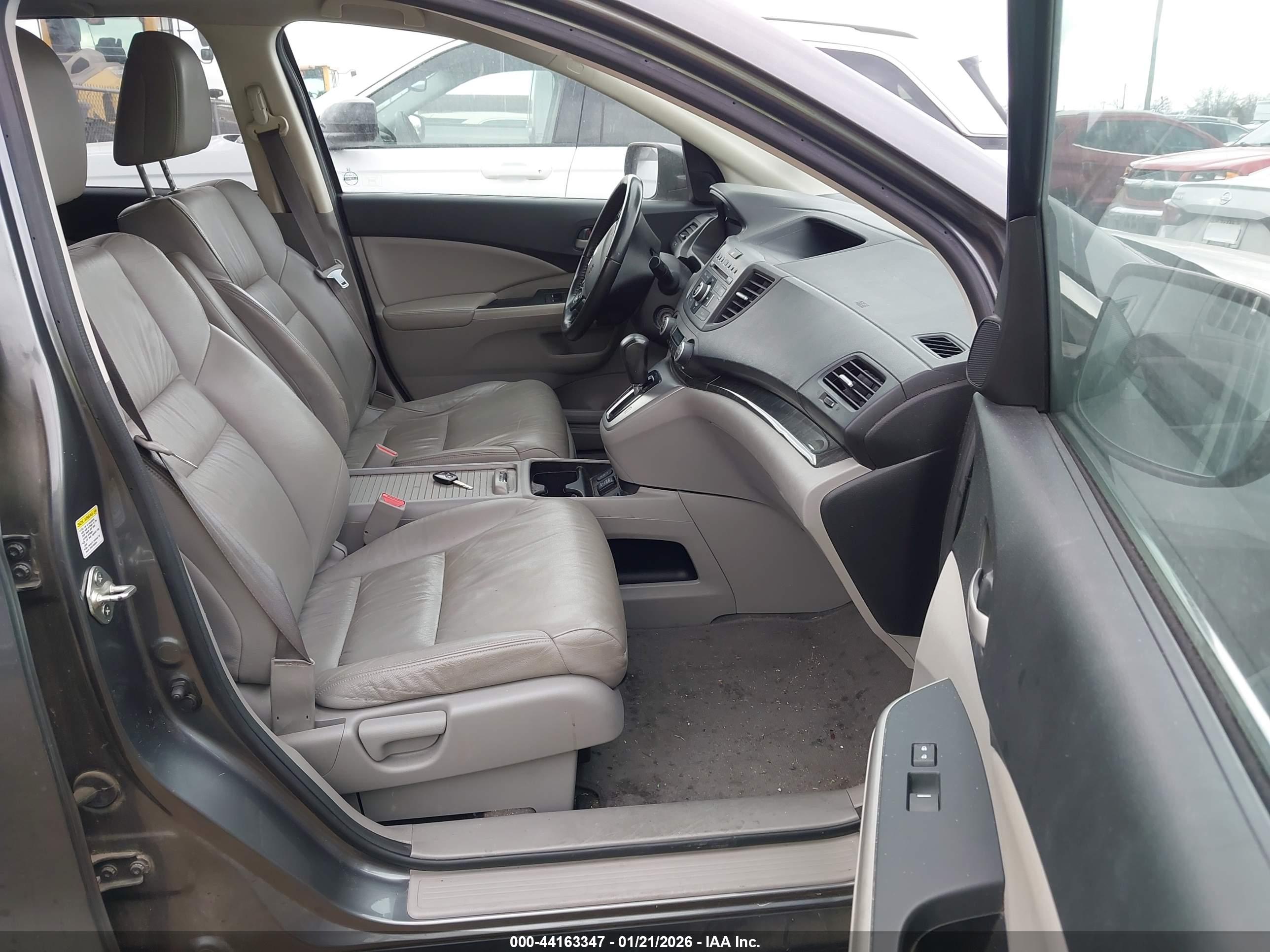 HONDA CR-V image 5