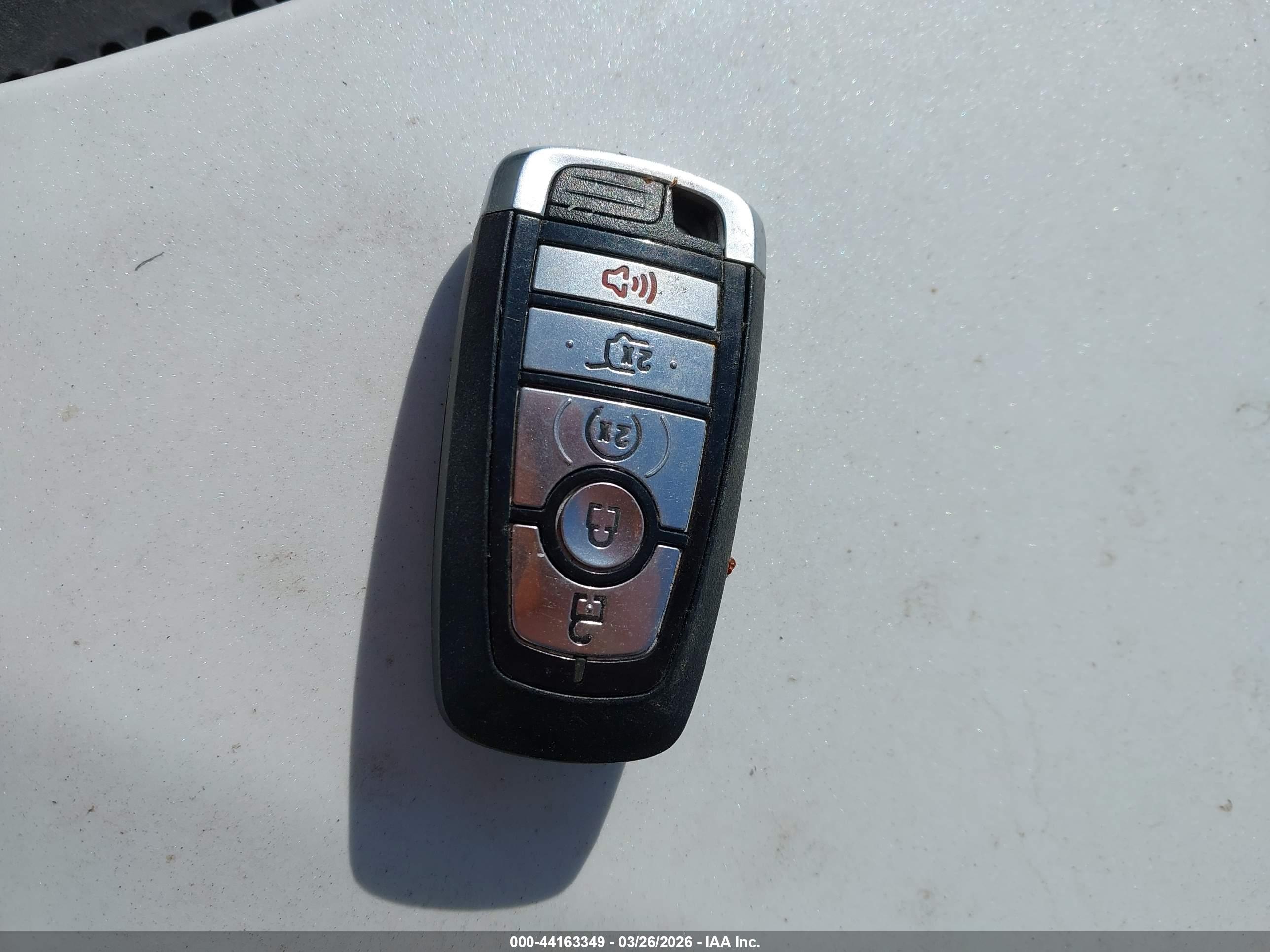 FORD ESCAPE image 11