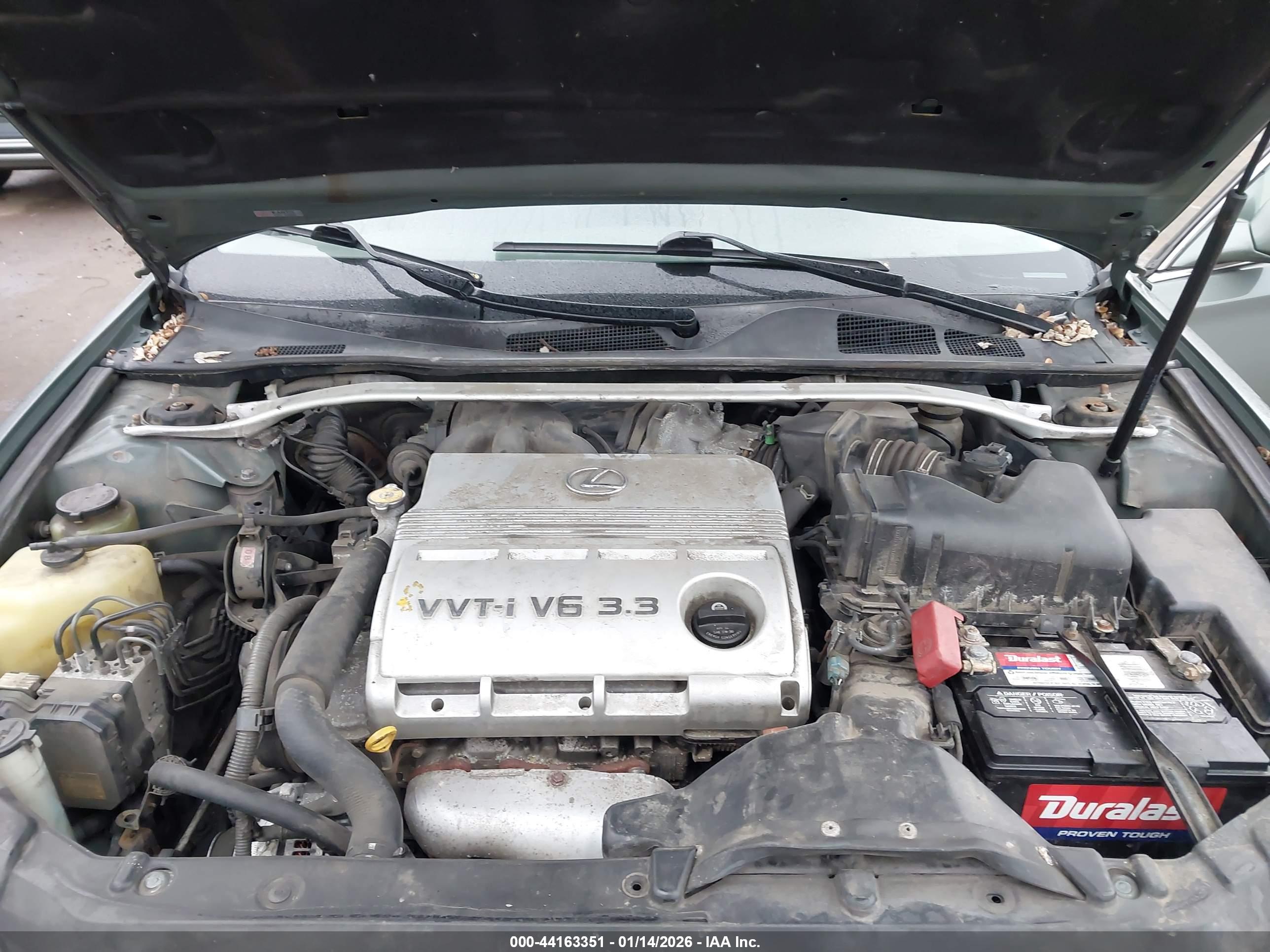 LEXUS ES image 10