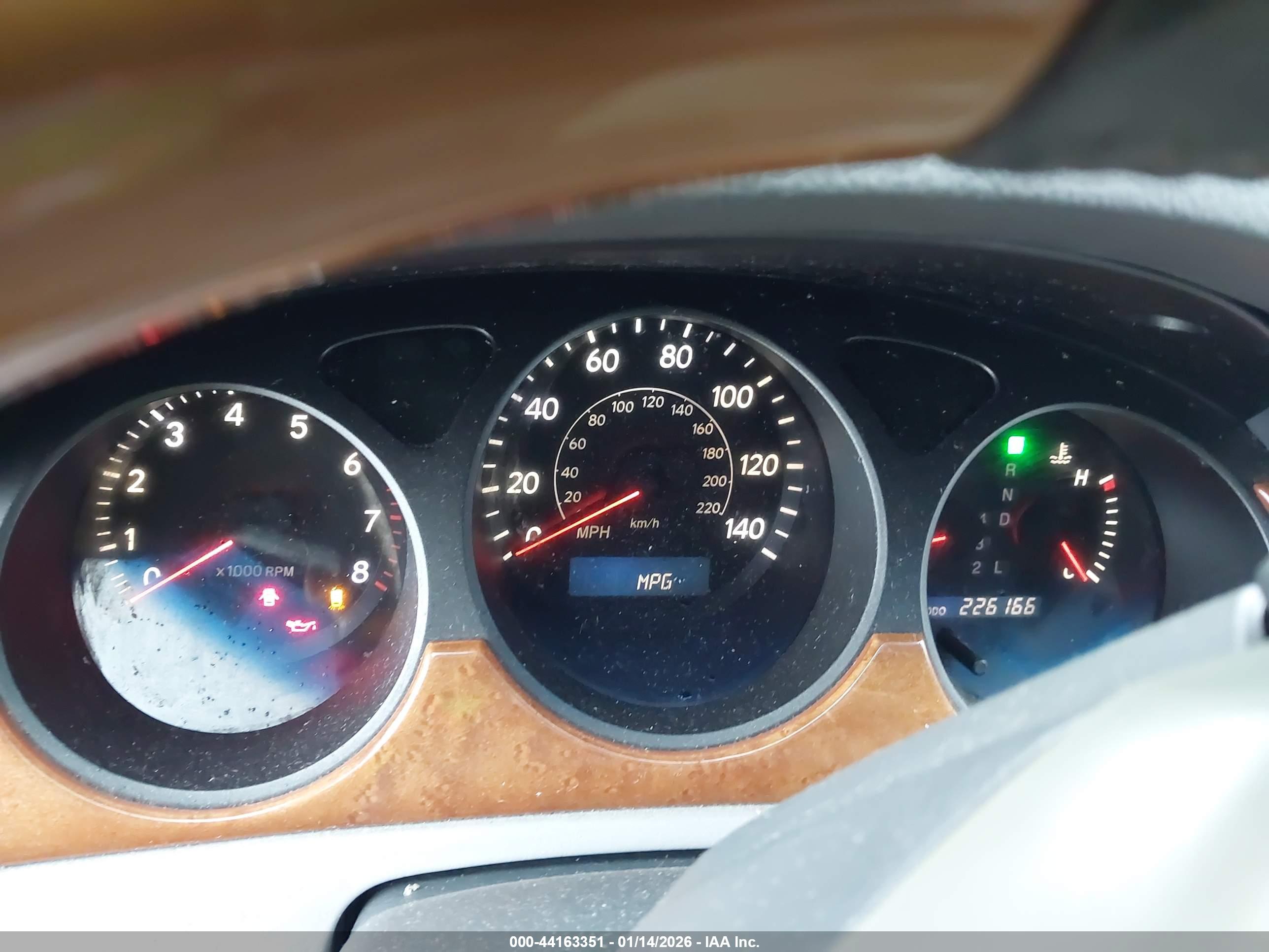 LEXUS ES image 7
