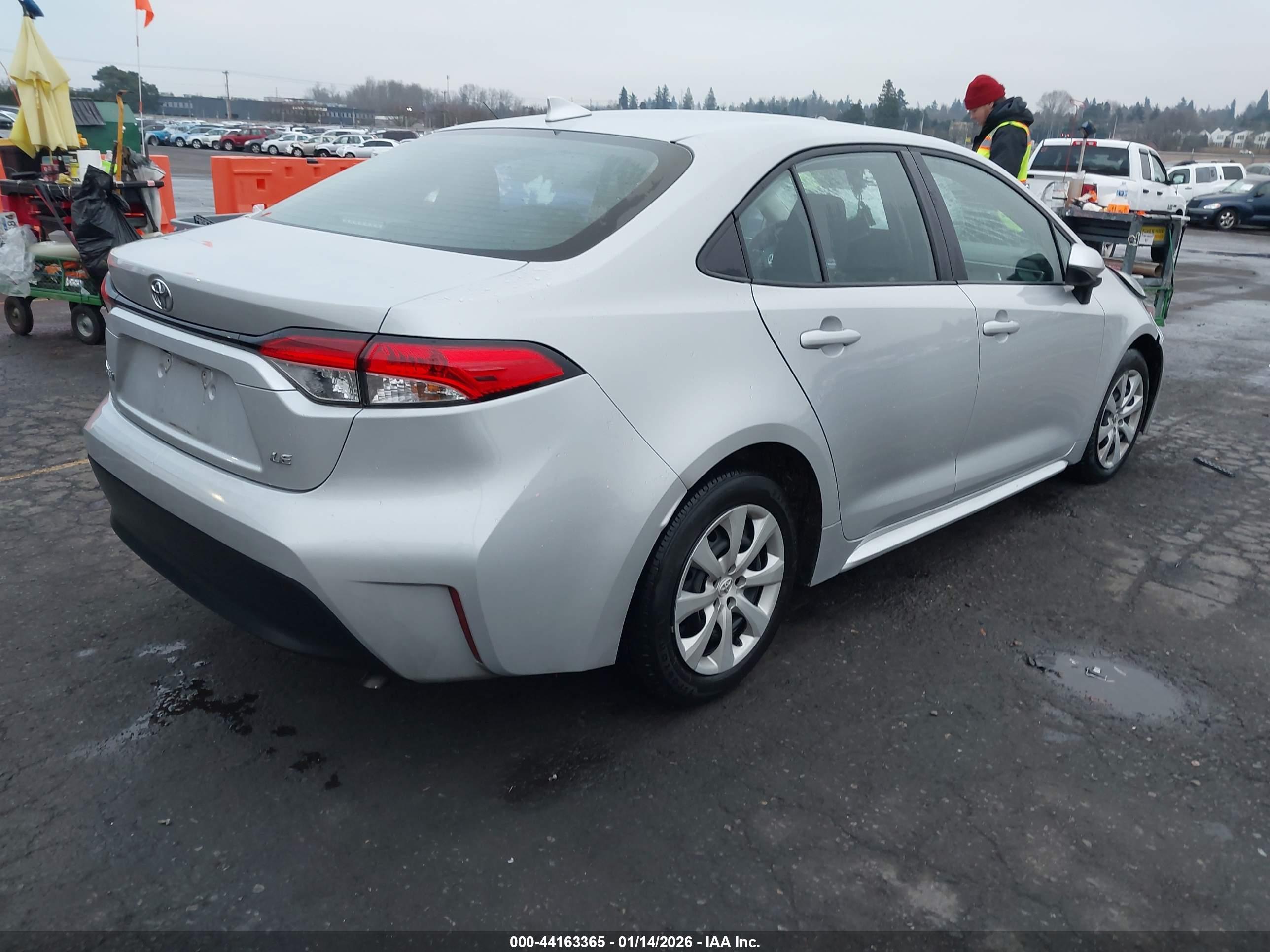 TOYOTA COROLLA image 4