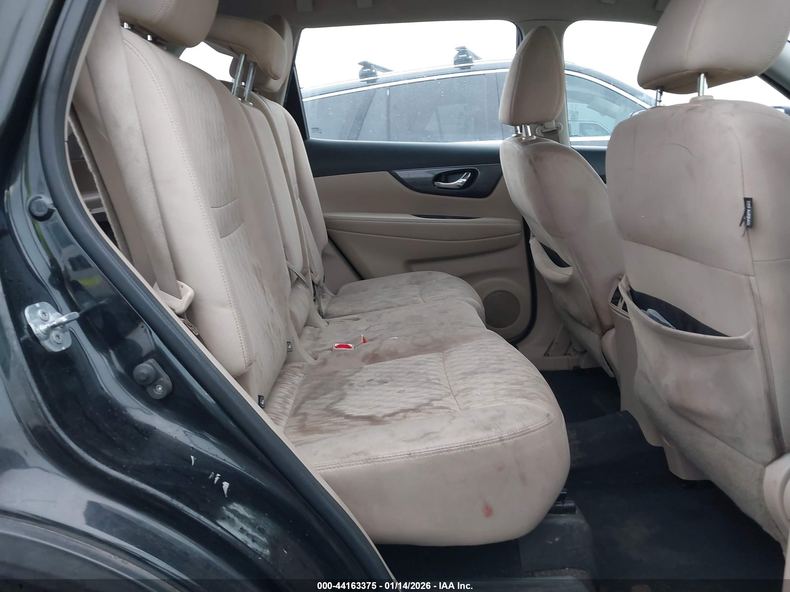 NISSAN ROGUE image 8
