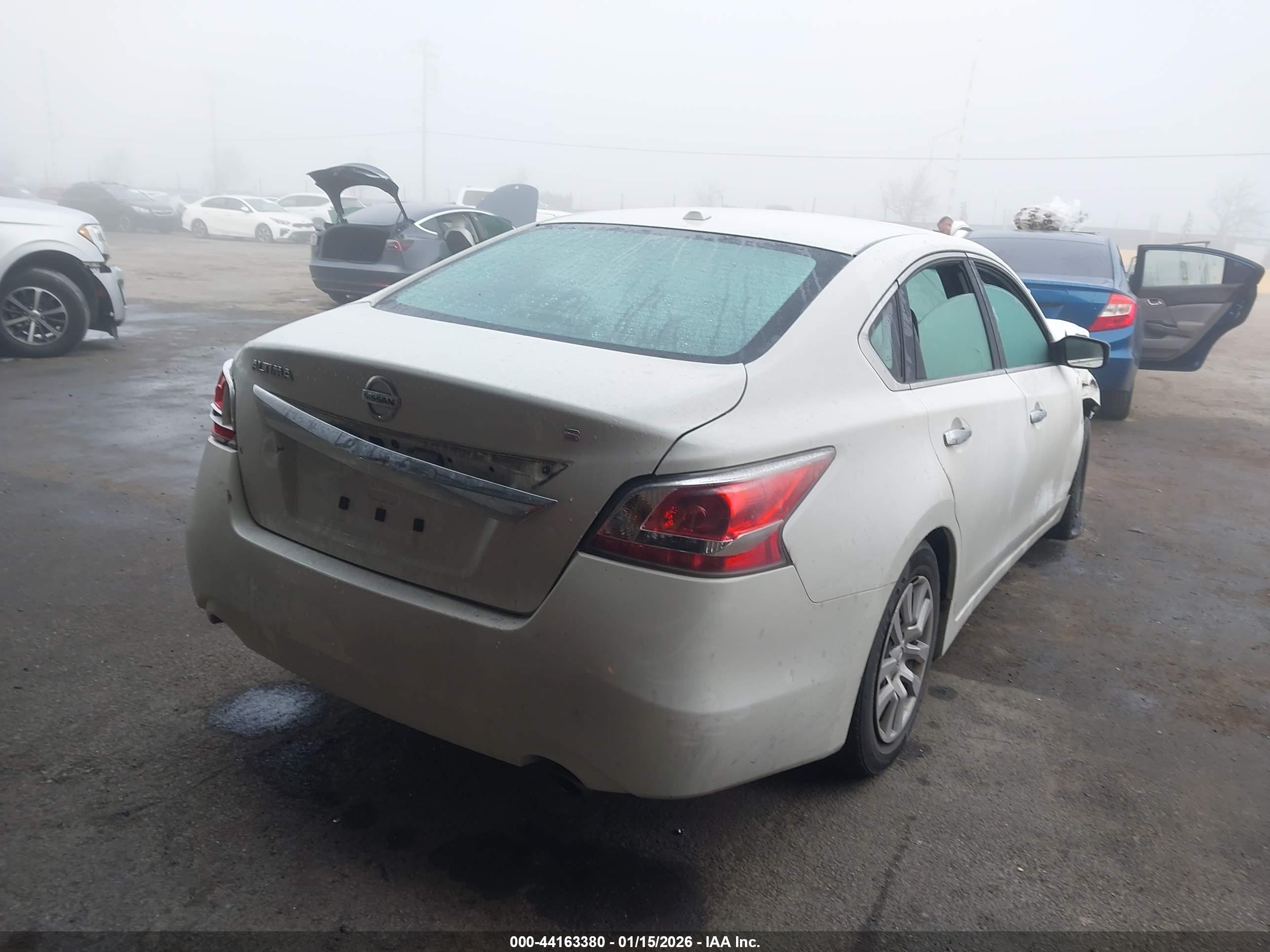 NISSAN ALTIMA image 4