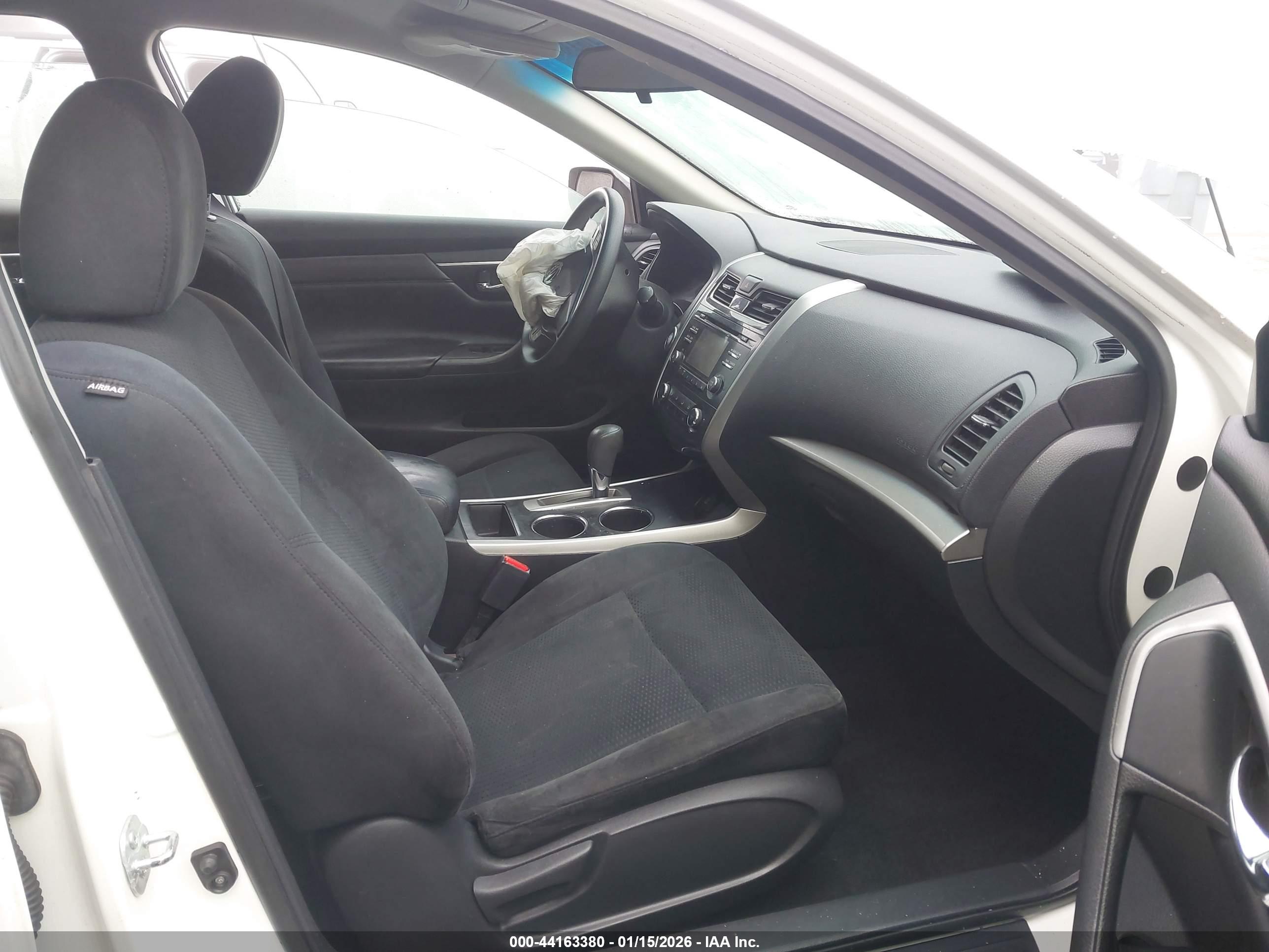 NISSAN ALTIMA image 5