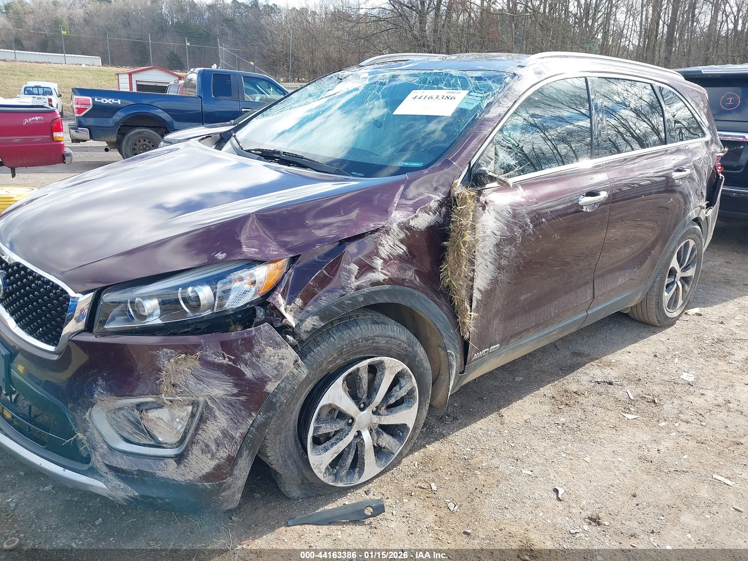 KIA SORENTO image 6