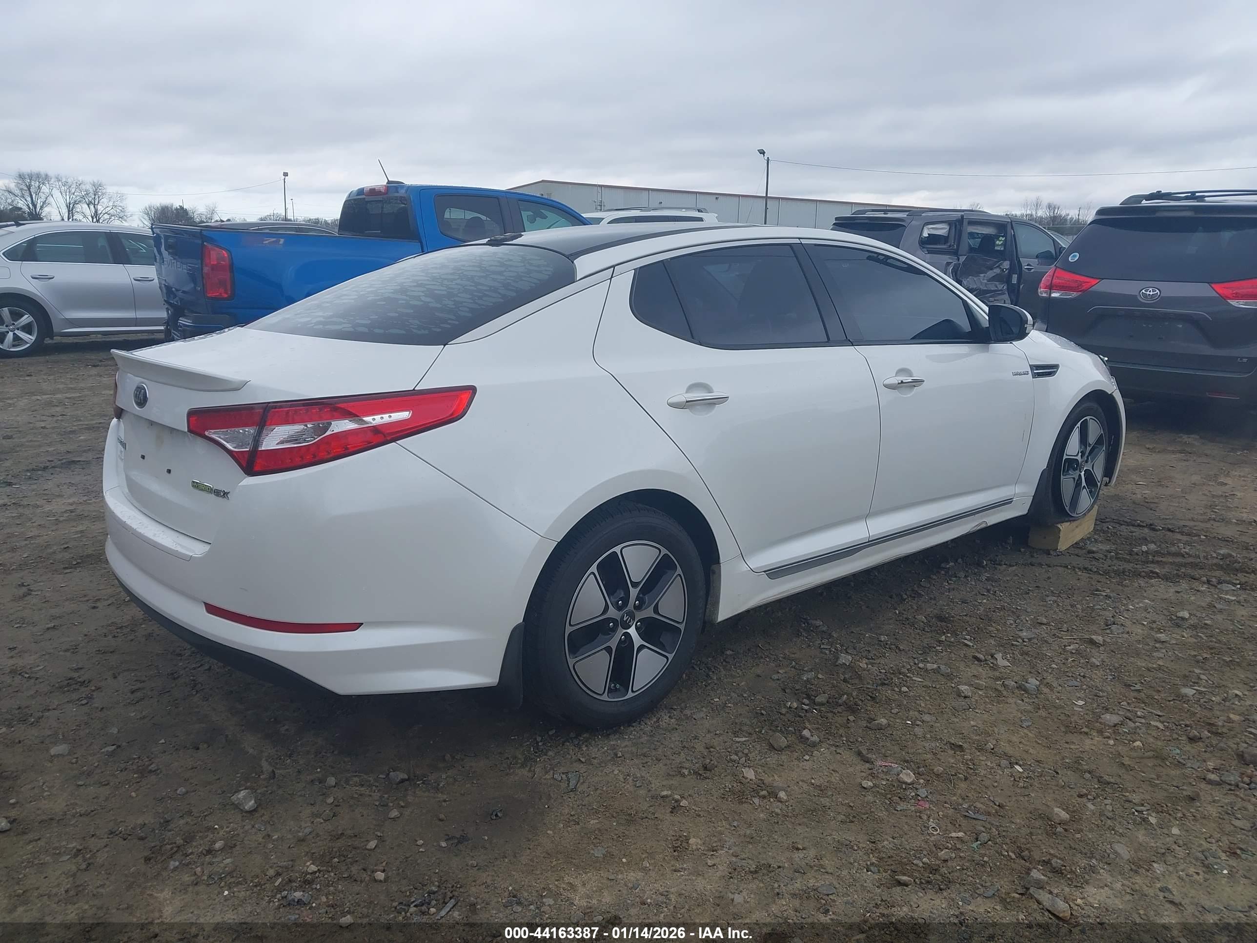 KIA OPTIMA image 4