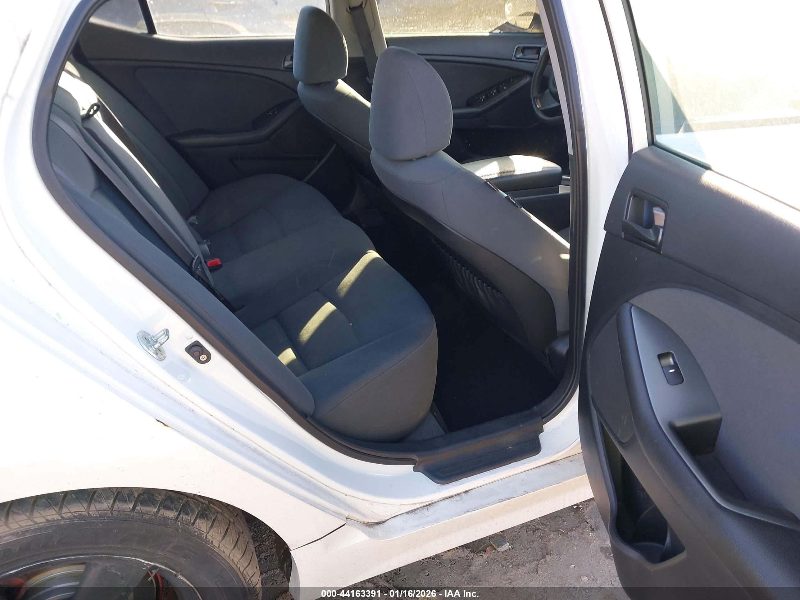 KIA OPTIMA image 8