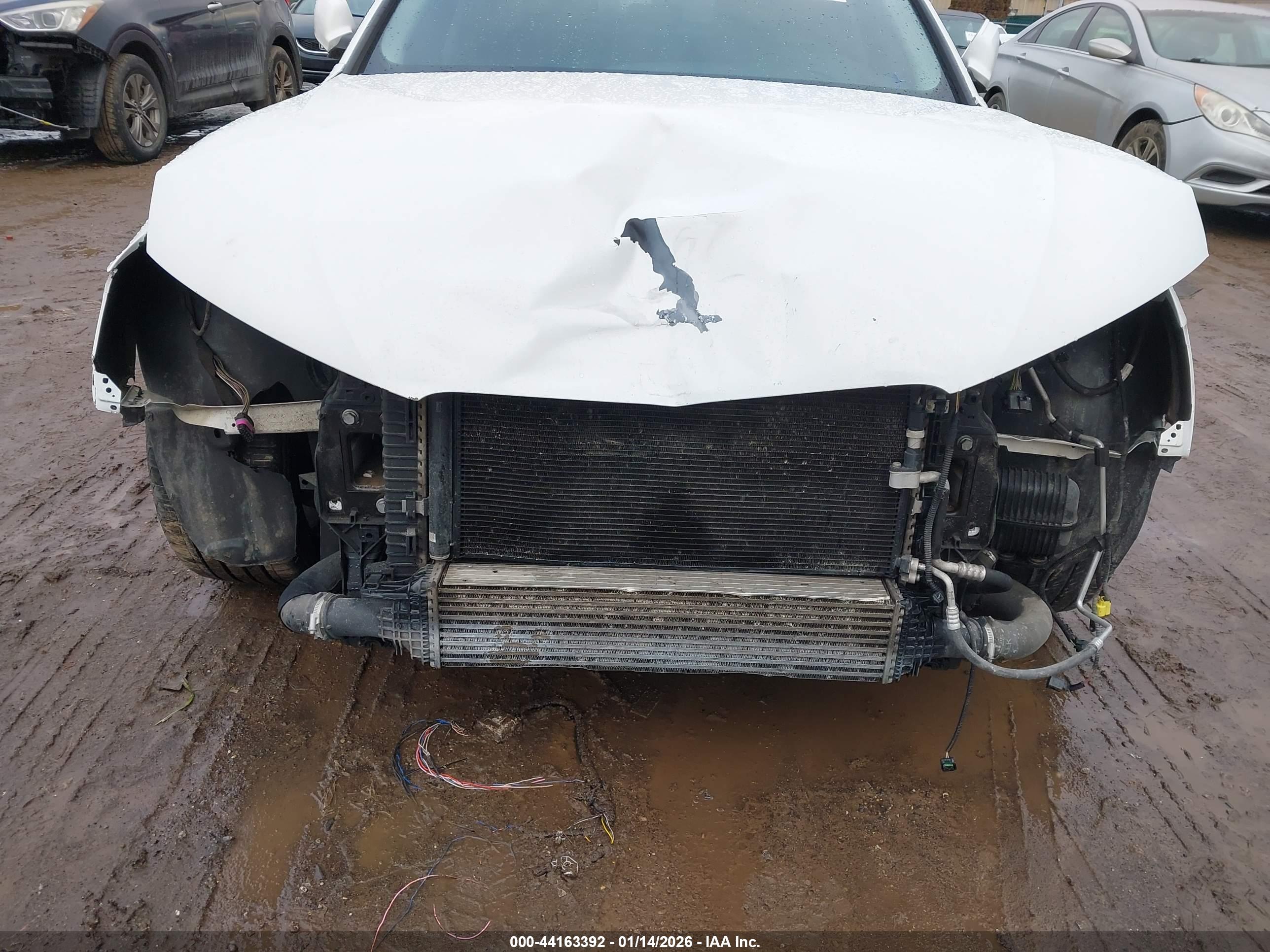 AUDI A4 image 6
