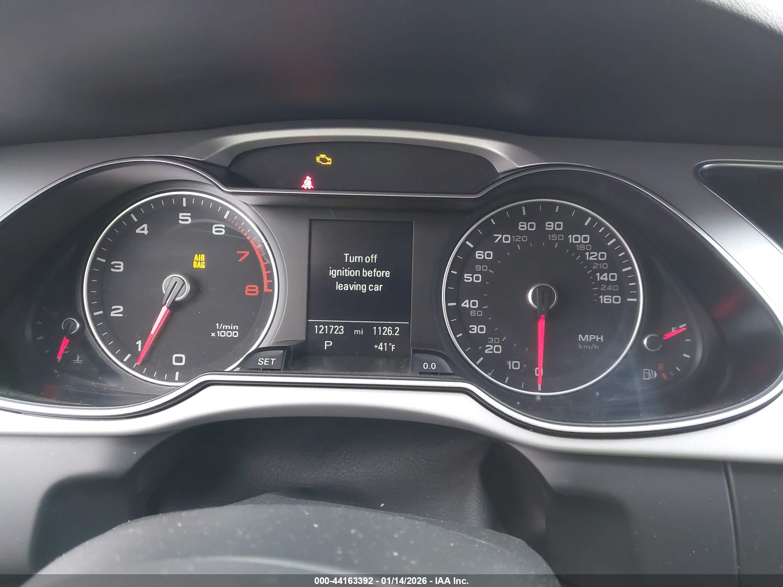 AUDI A4 image 7