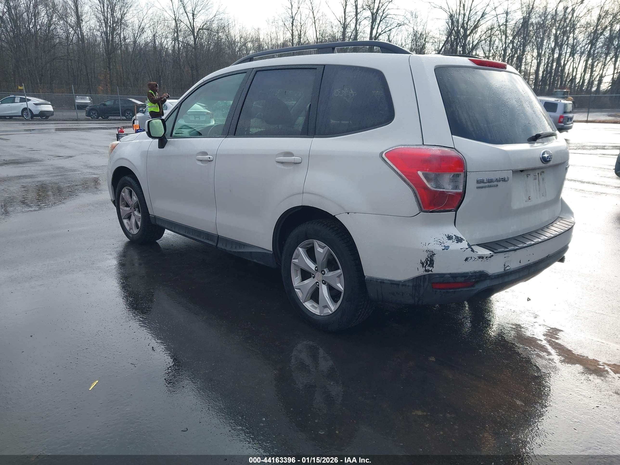 SUBARU FORESTER image 3