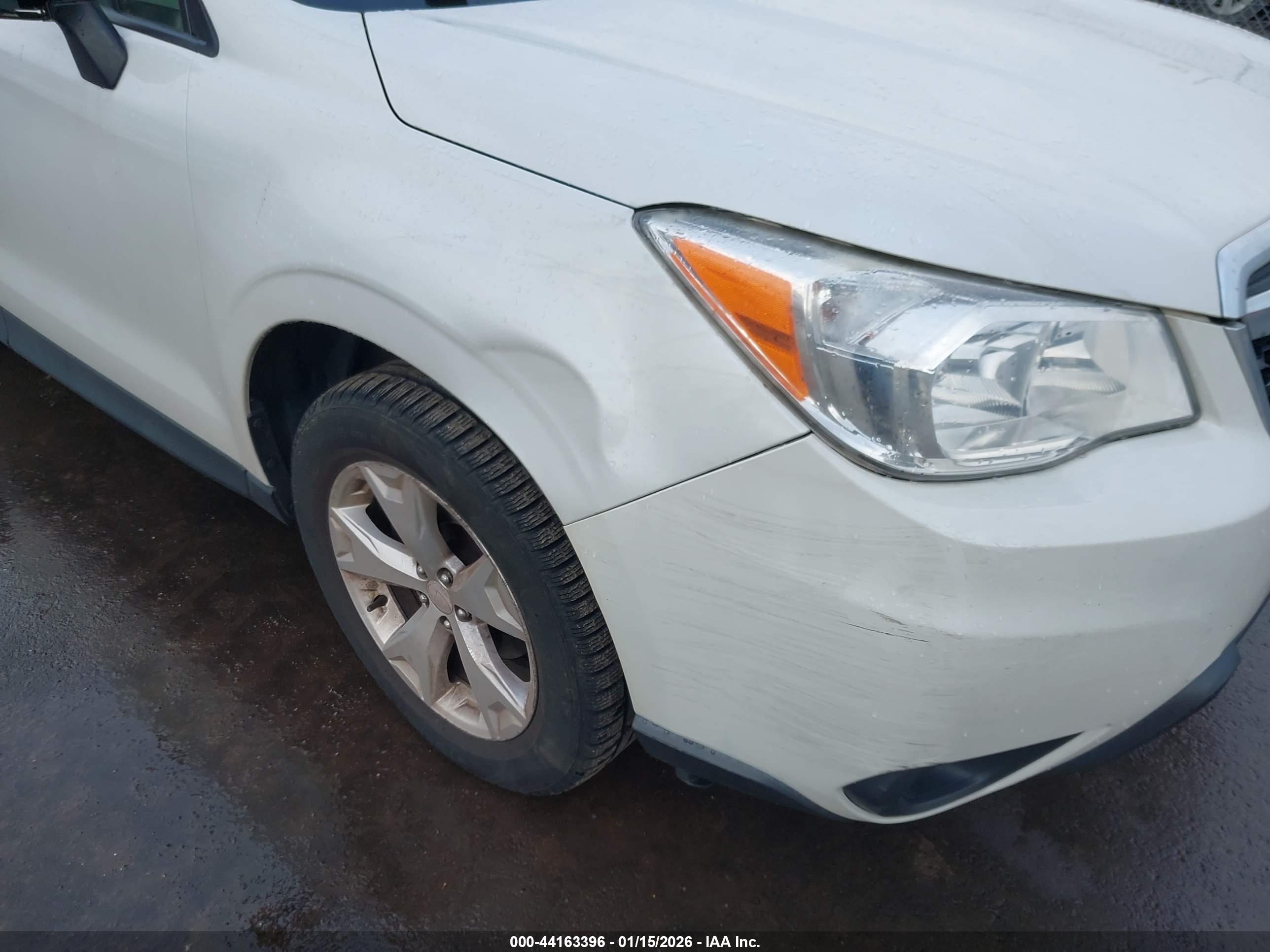 SUBARU FORESTER image 6