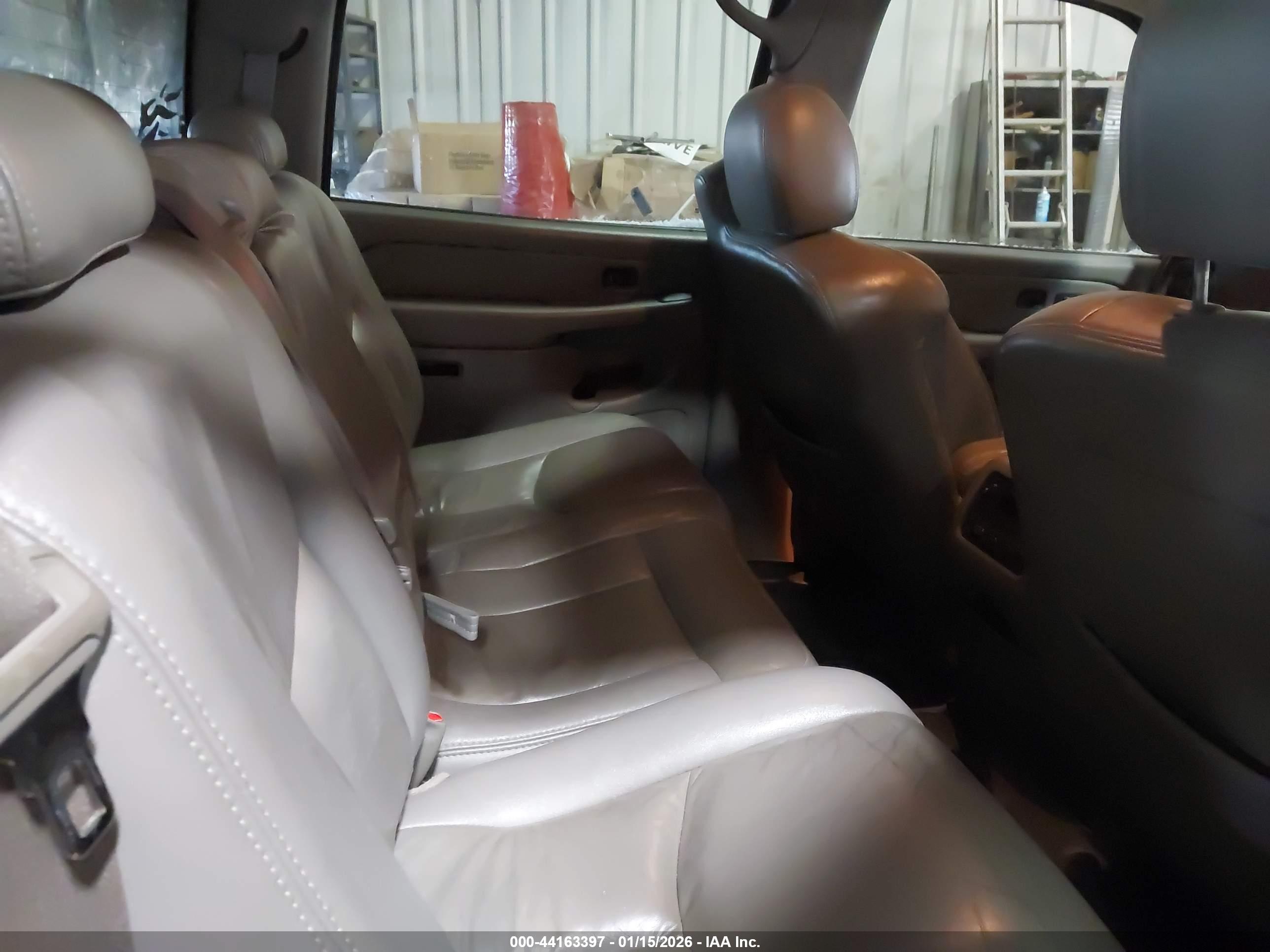 GMC SIERRA image 8