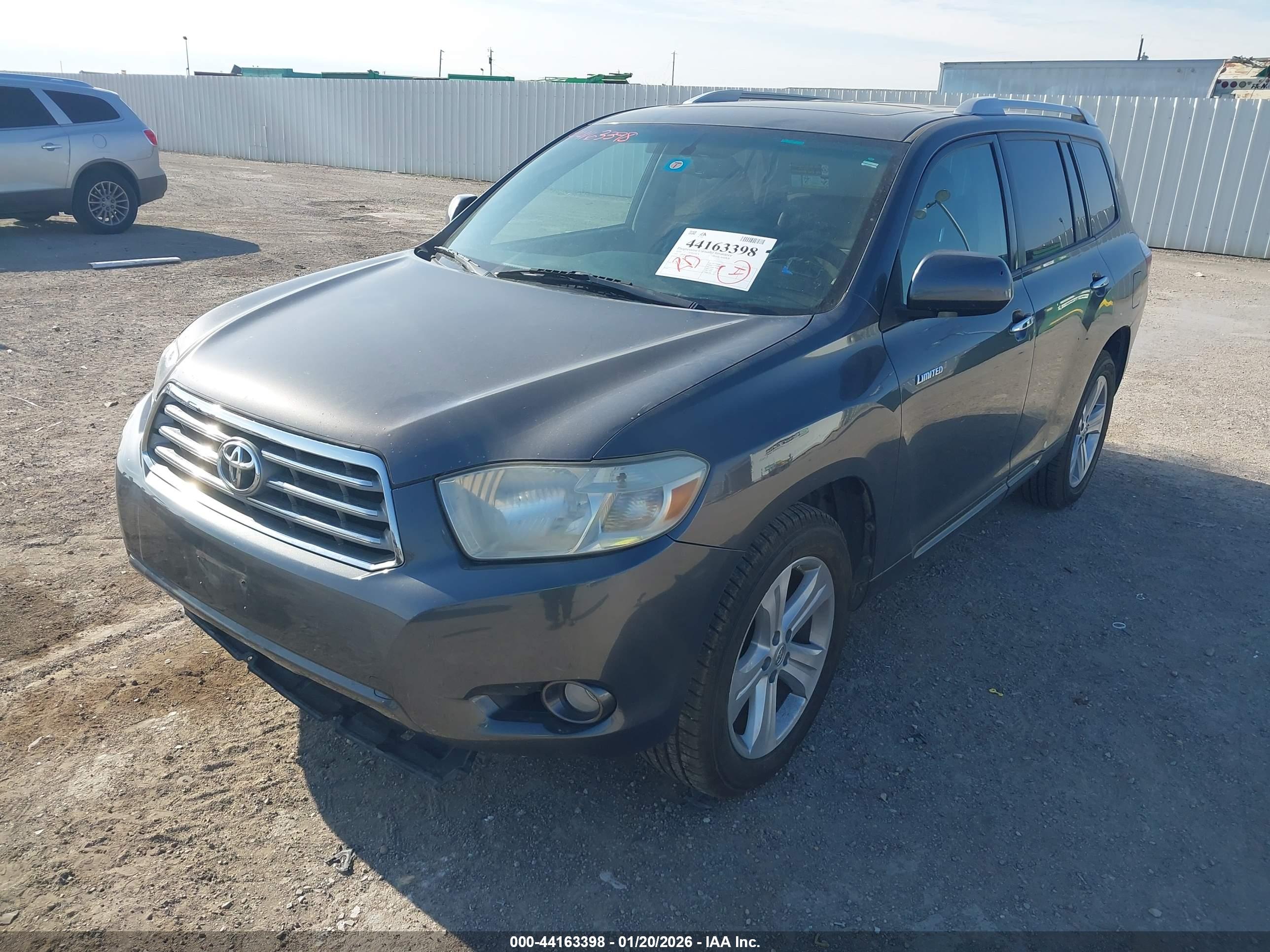TOYOTA HIGHLANDER image 2