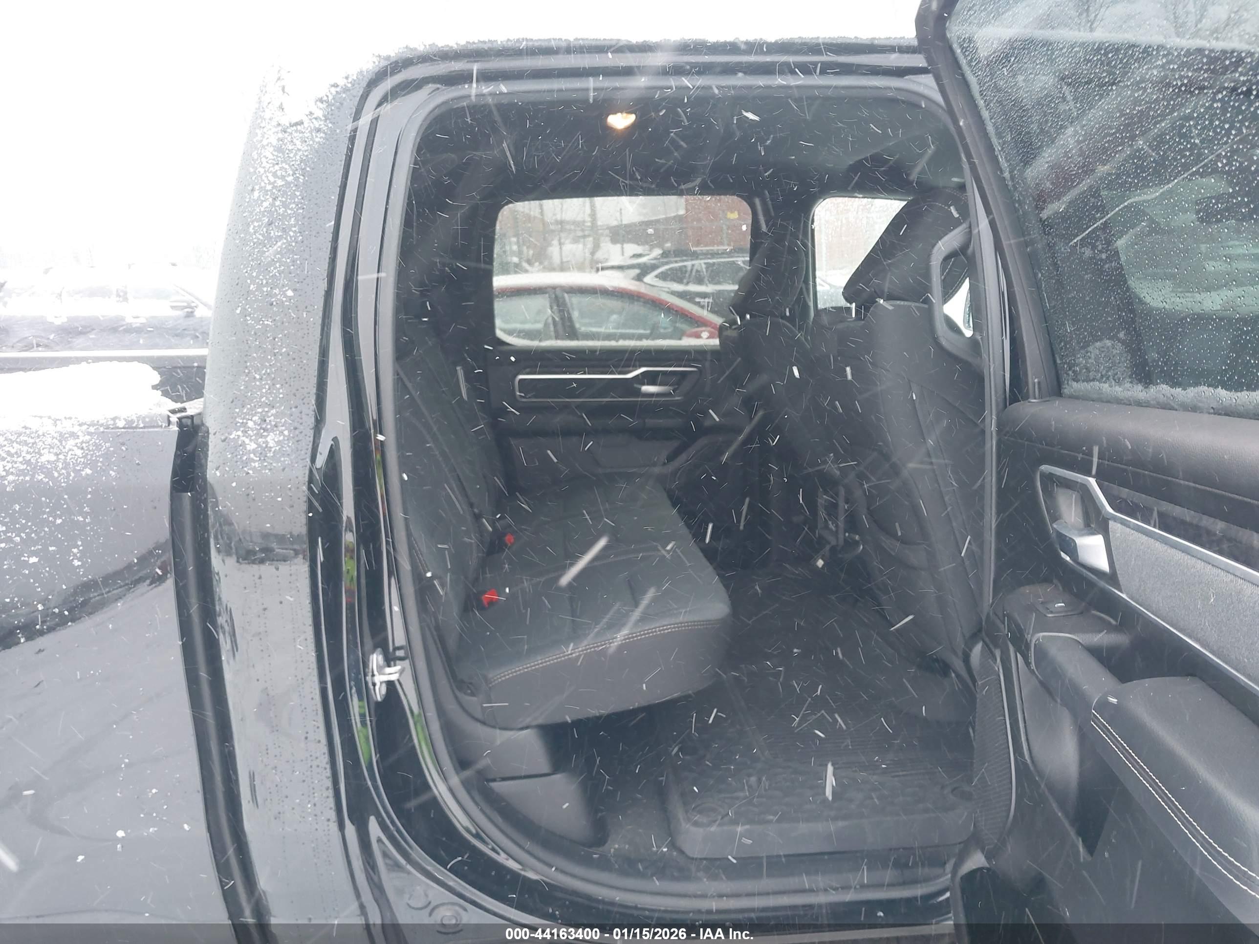 RAM 1500 image 8