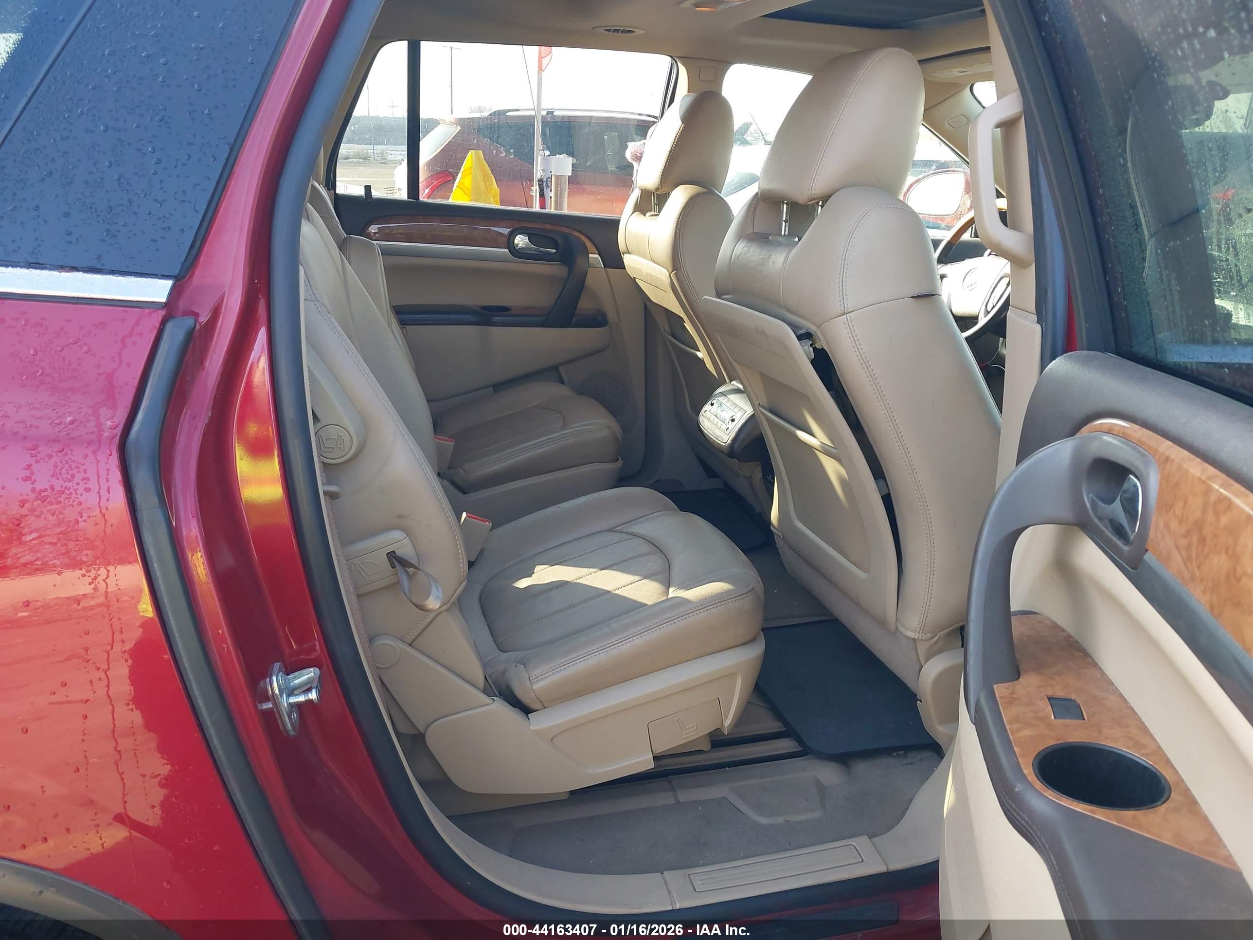 BUICK ENCLAVE image 8