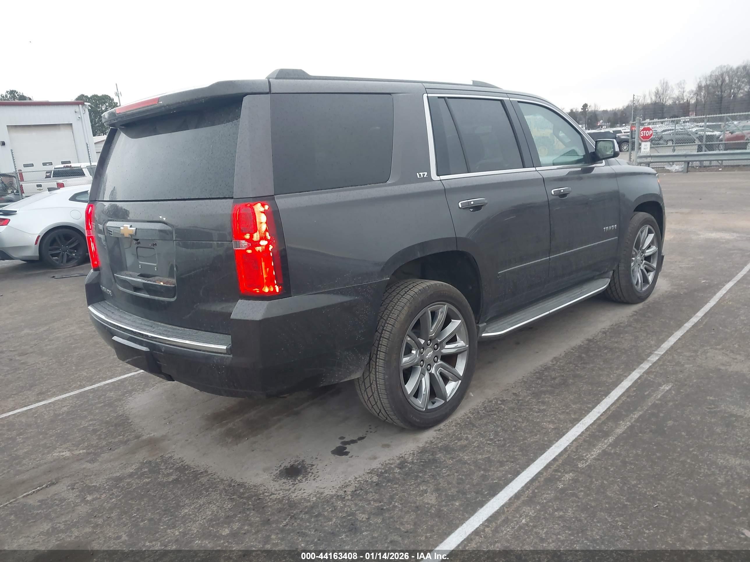 CHEVROLET TAHOE image 4