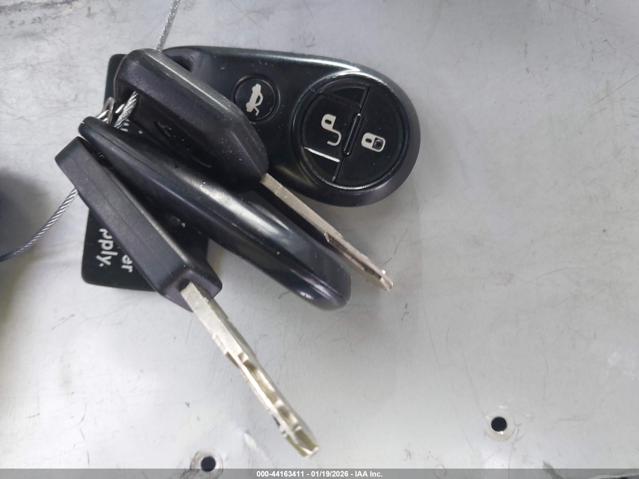SUBARU FORESTER image 11