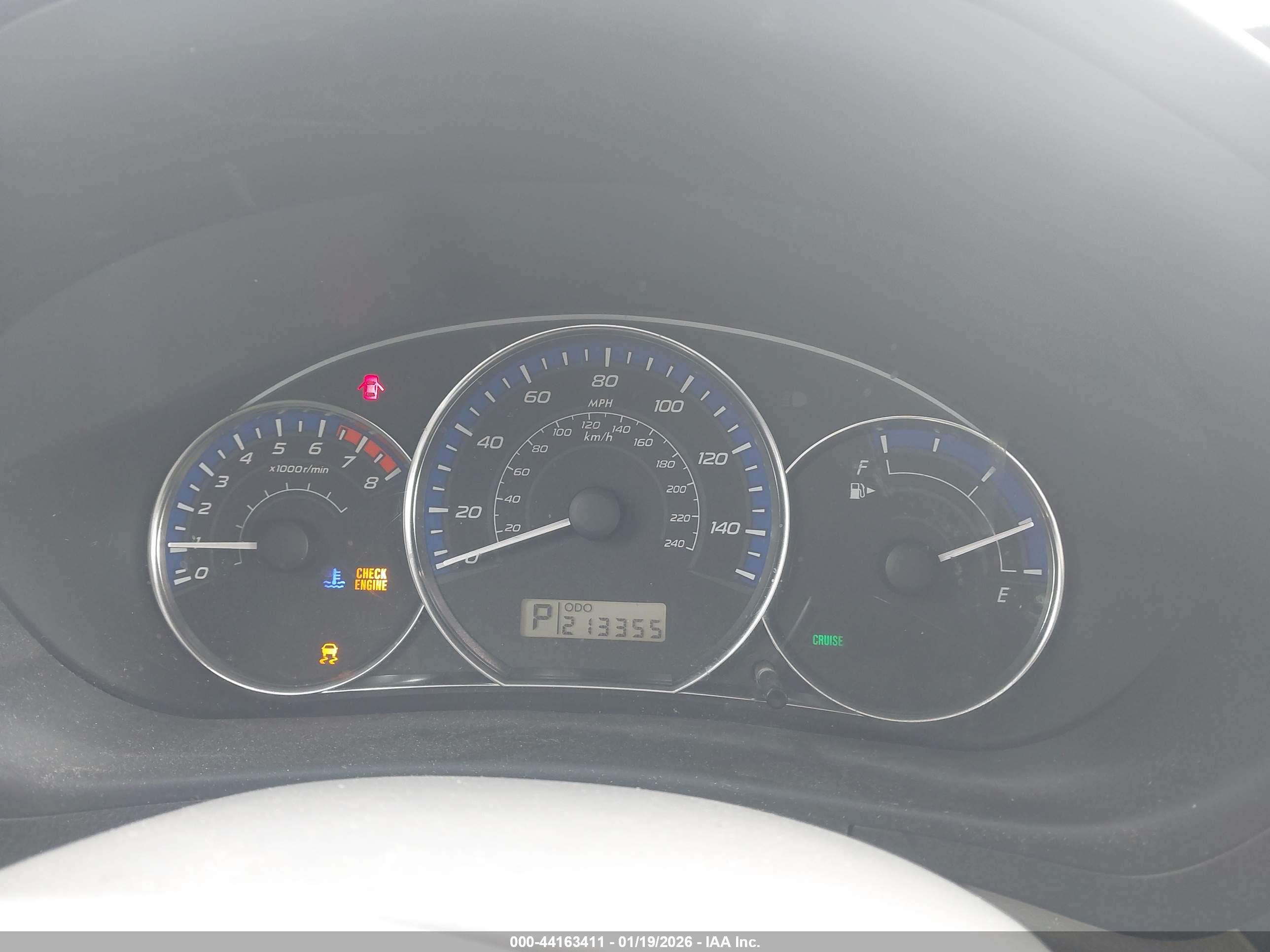 SUBARU FORESTER image 7