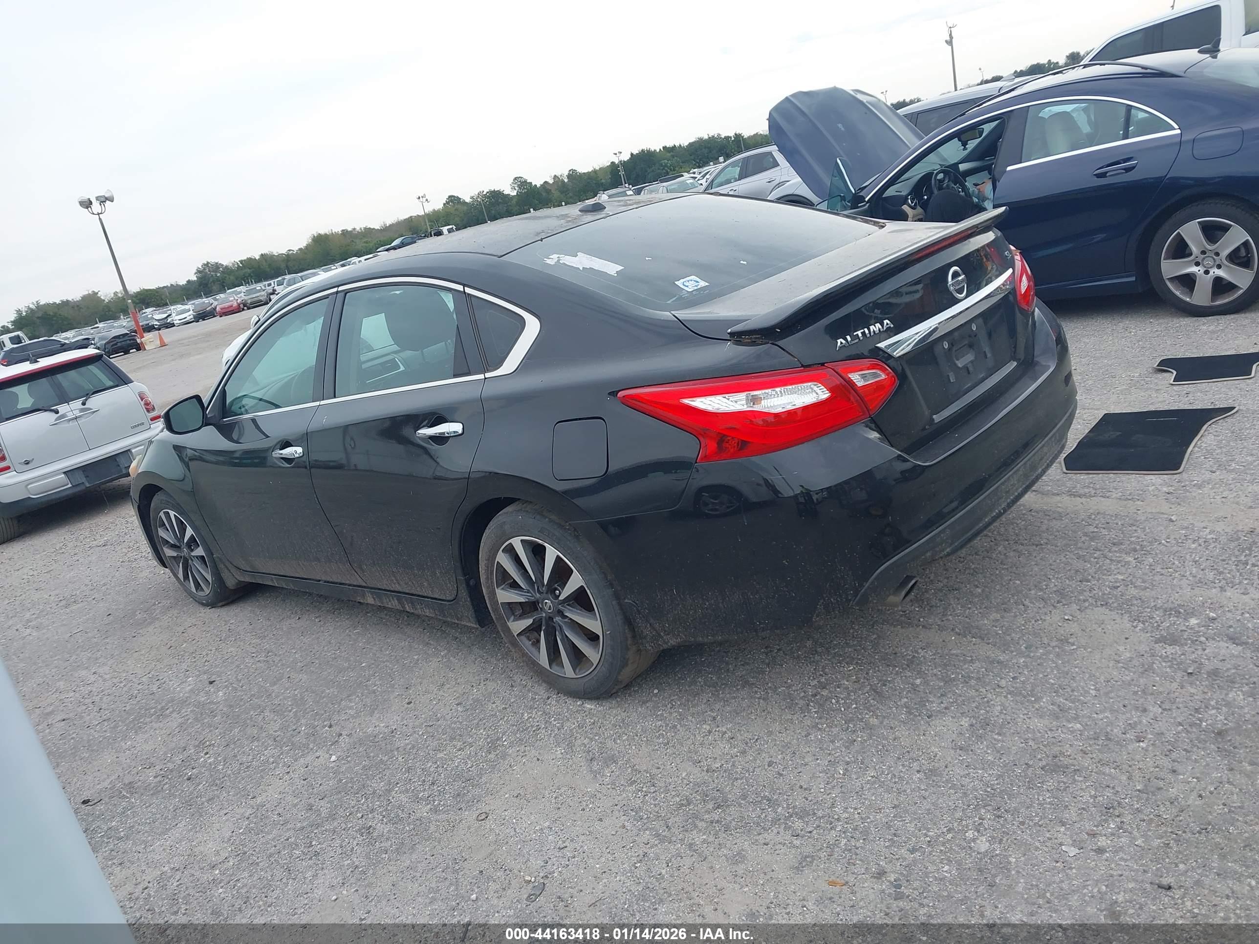 NISSAN ALTIMA image 3