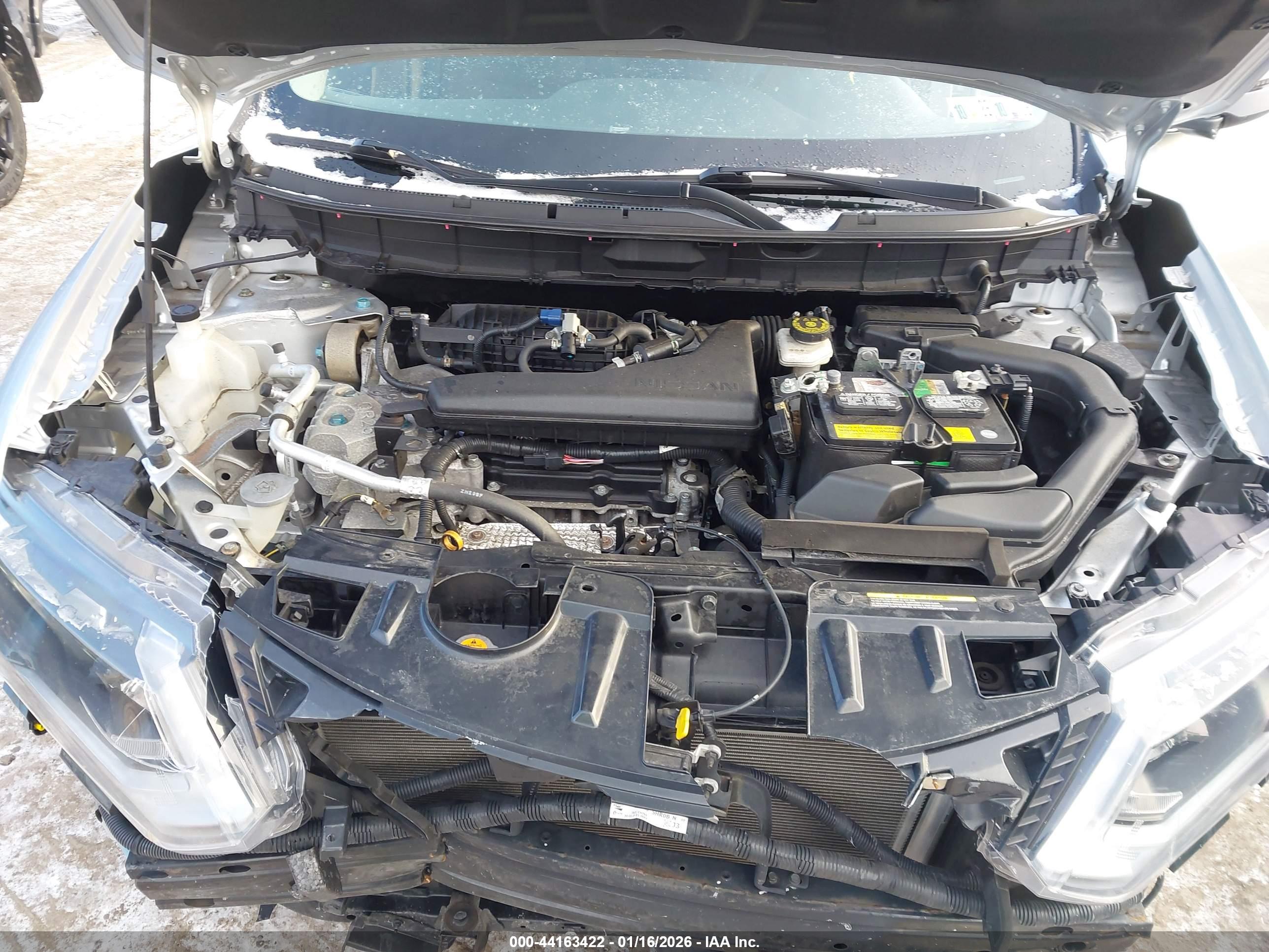 NISSAN ROGUE image 10