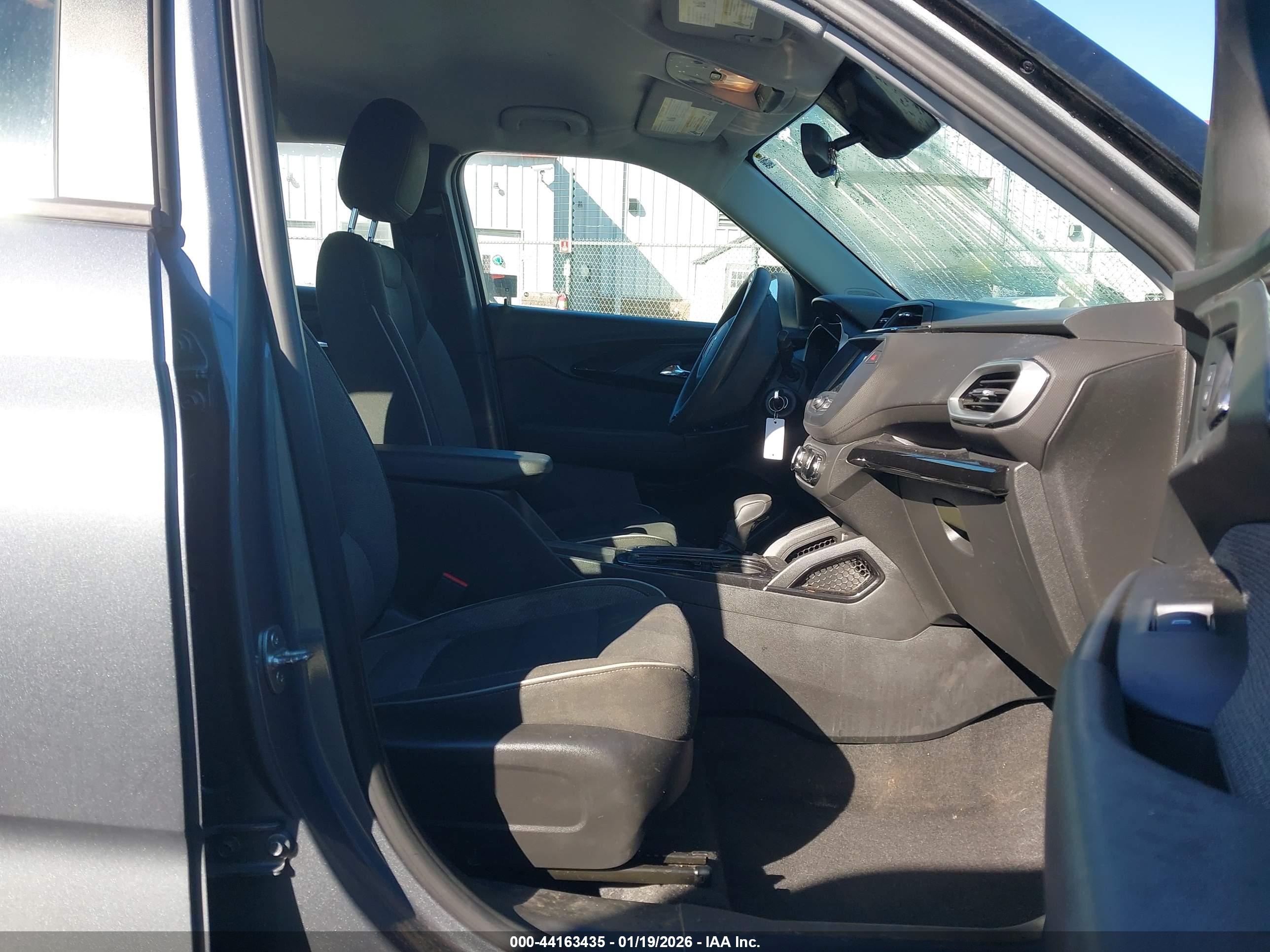 CHEVROLET TRAILBLAZER image 5