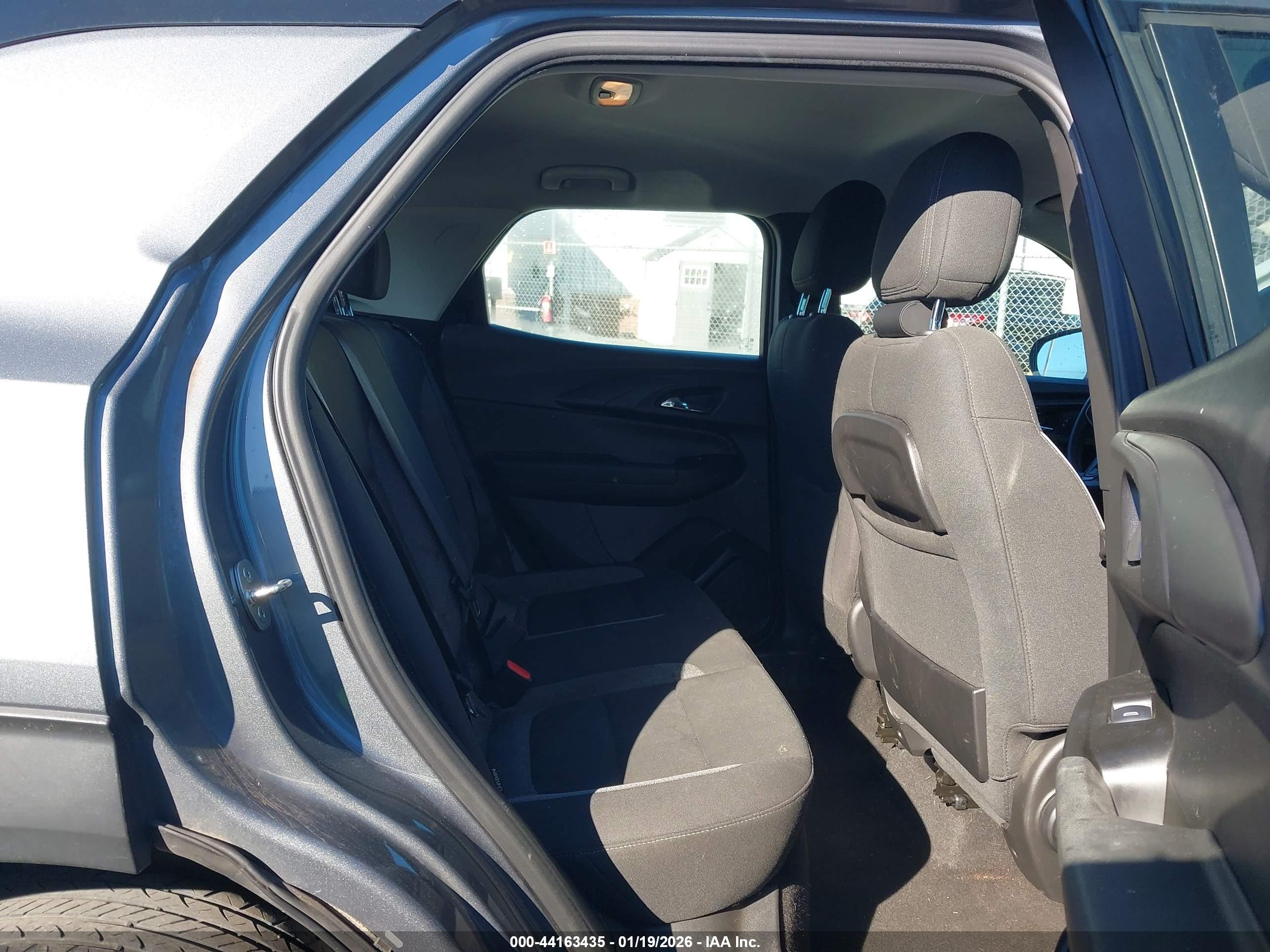 CHEVROLET TRAILBLAZER image 8