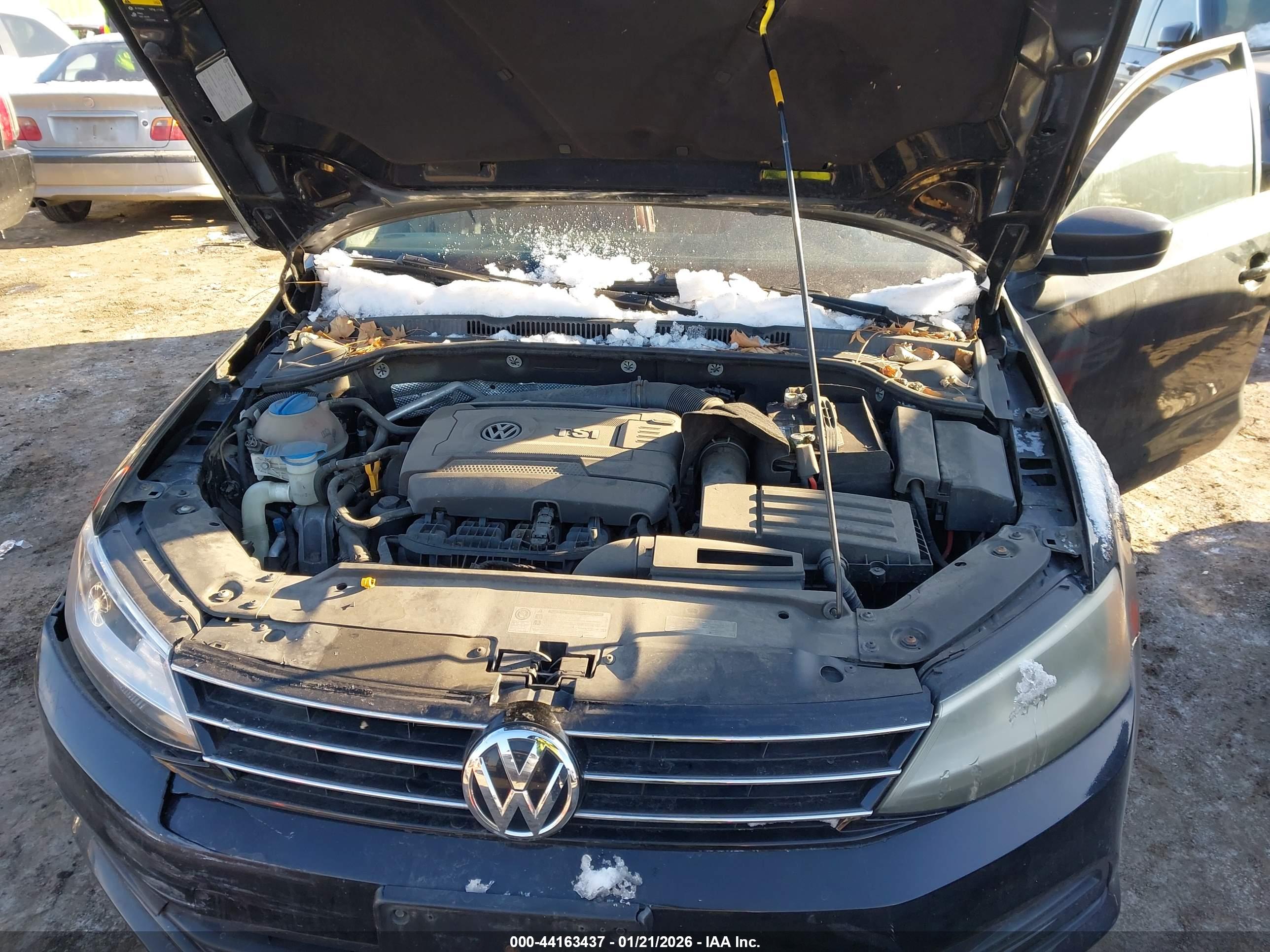 VOLKSWAGEN JETTA image 10