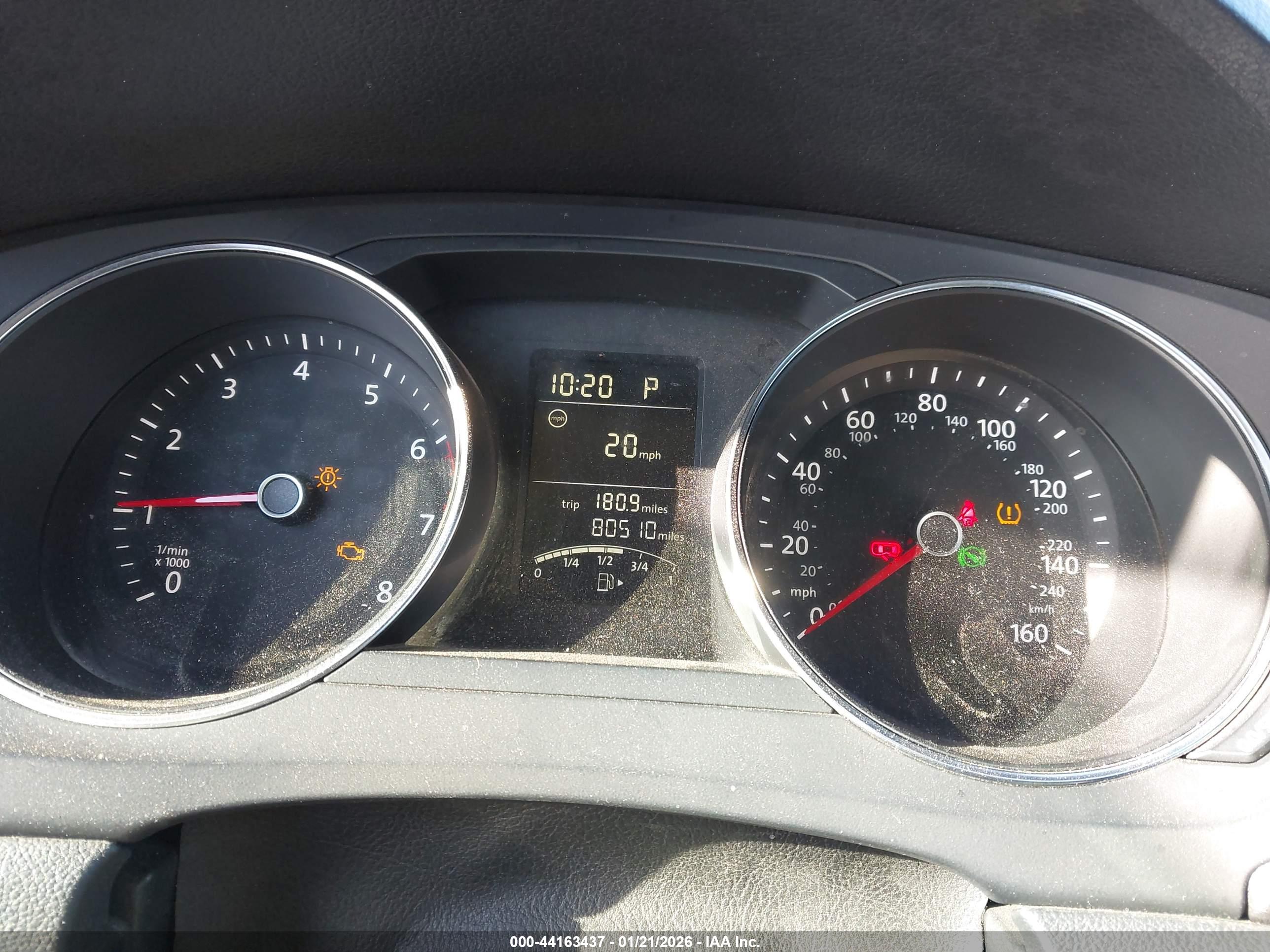 VOLKSWAGEN JETTA image 7