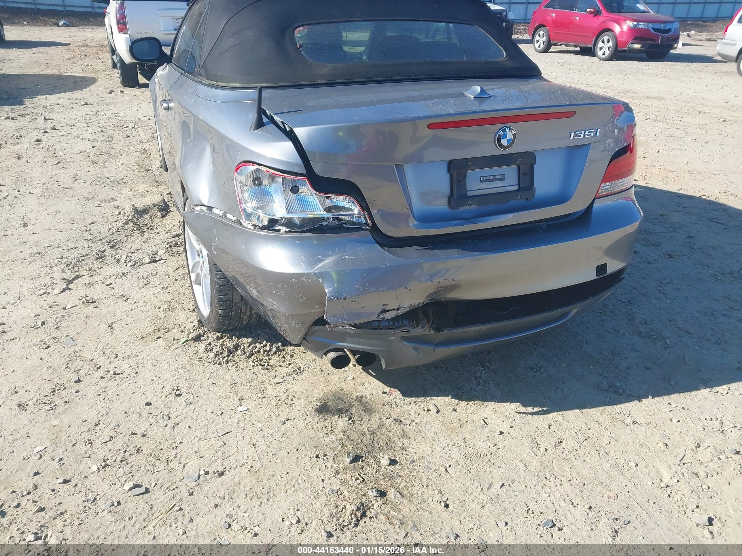 BMW 135I image 6